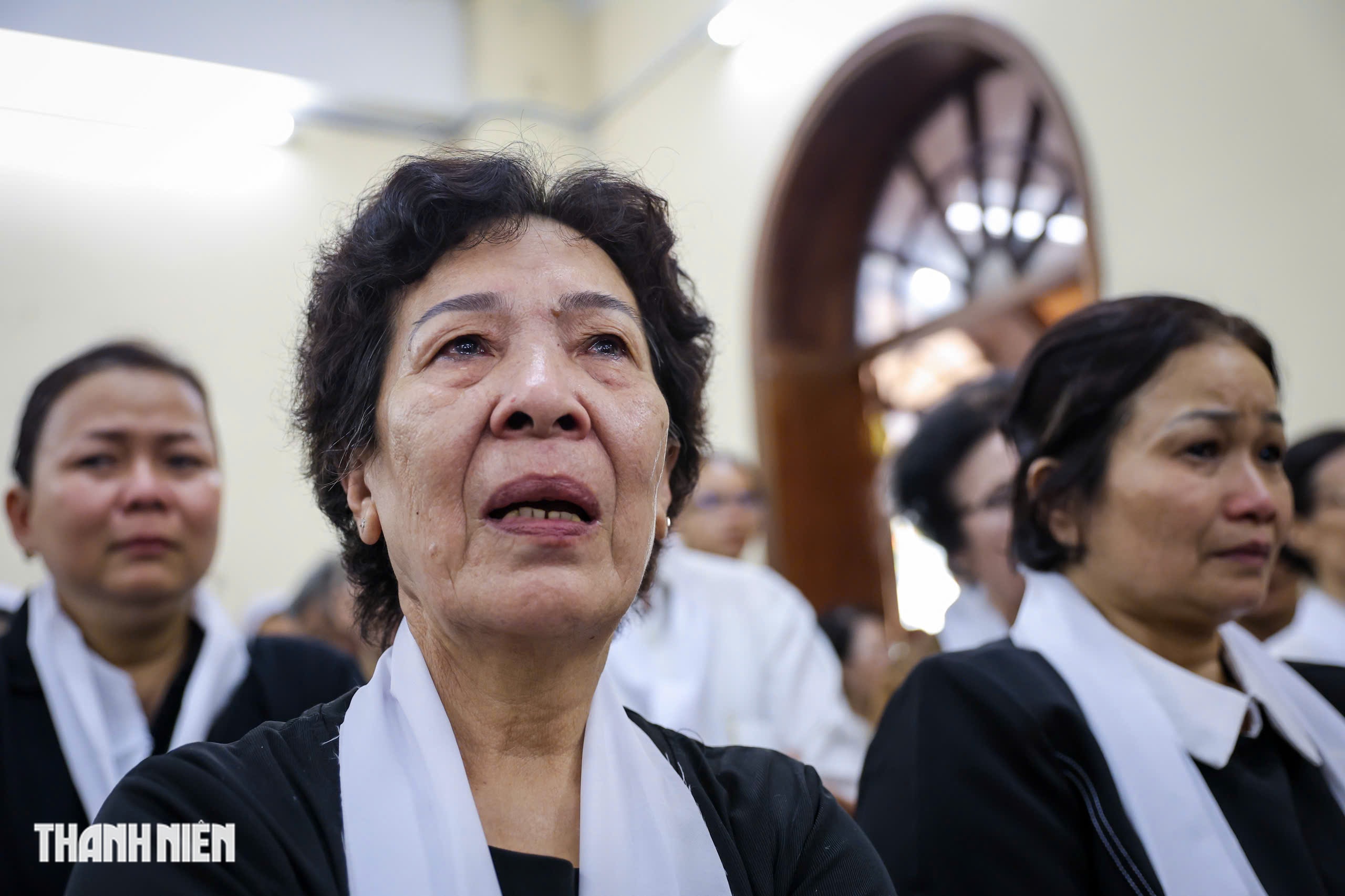 Tôn nghiêm nghi thức tẩn liệm Đức Hồng y Gioan Baotixita Phạm Minh Mẫn- Ảnh 12. Tôn nghiêm nghi thức tẩn liệm Đức Hồng y Gioan Baotixita Phạm Minh Mẫn- Ảnh 12.