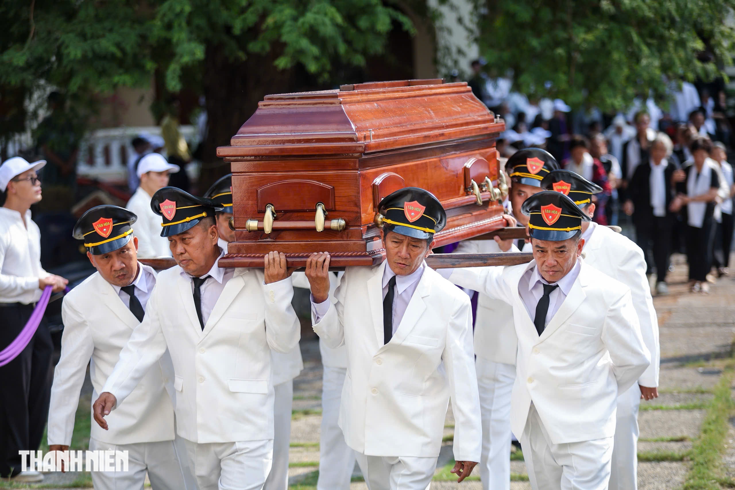 Tôn nghiêm nghi thức tẩn liệm Đức Hồng y Gioan Baotixita Phạm Minh Mẫn- Ảnh 2. Tôn nghiêm nghi thức tẩn liệm Đức Hồng y Gioan Baotixita Phạm Minh Mẫn- Ảnh 2.