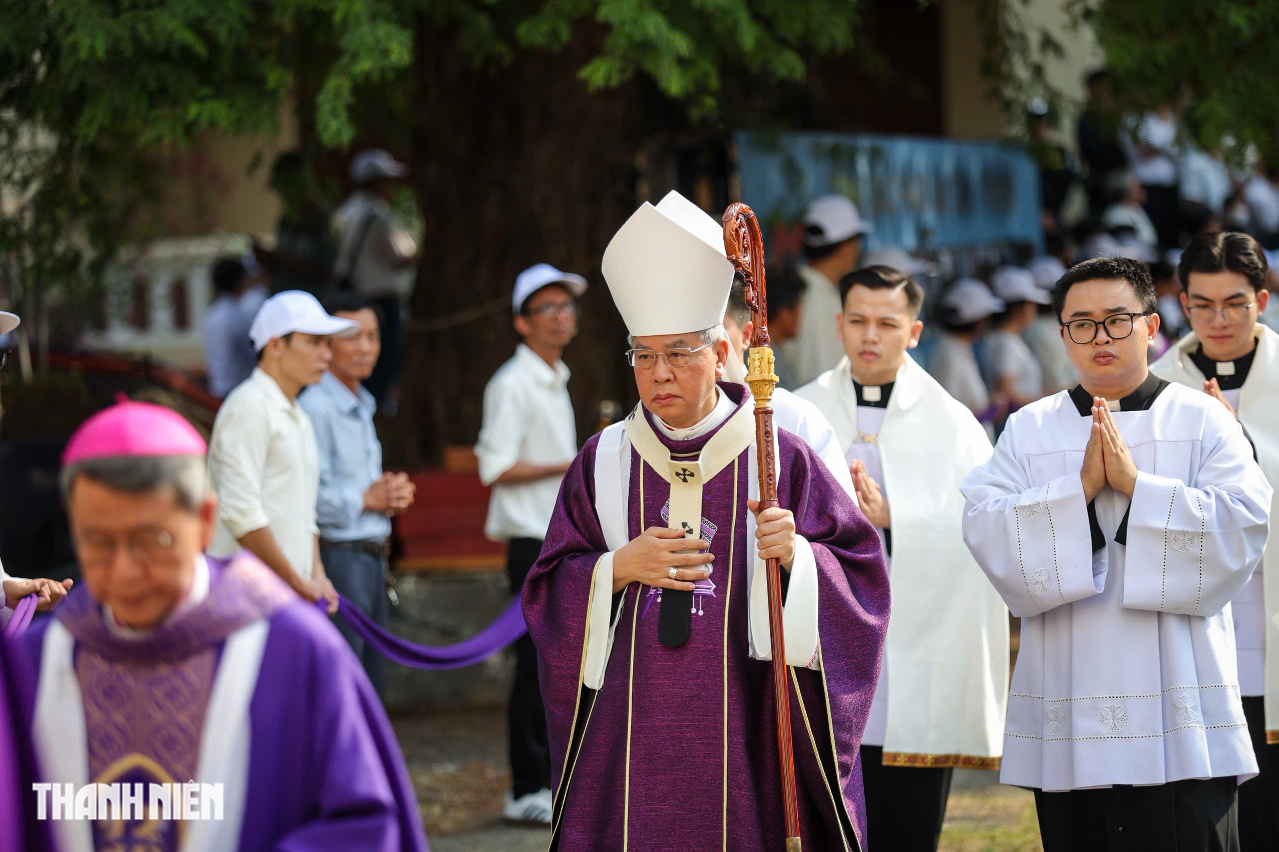 Tôn nghiêm nghi thức tẩn liệm Đức Hồng y Gioan Baotixita Phạm Minh Mẫn- Ảnh 3. Tôn nghiêm nghi thức tẩn liệm Đức Hồng y Gioan Baotixita Phạm Minh Mẫn- Ảnh 3.
