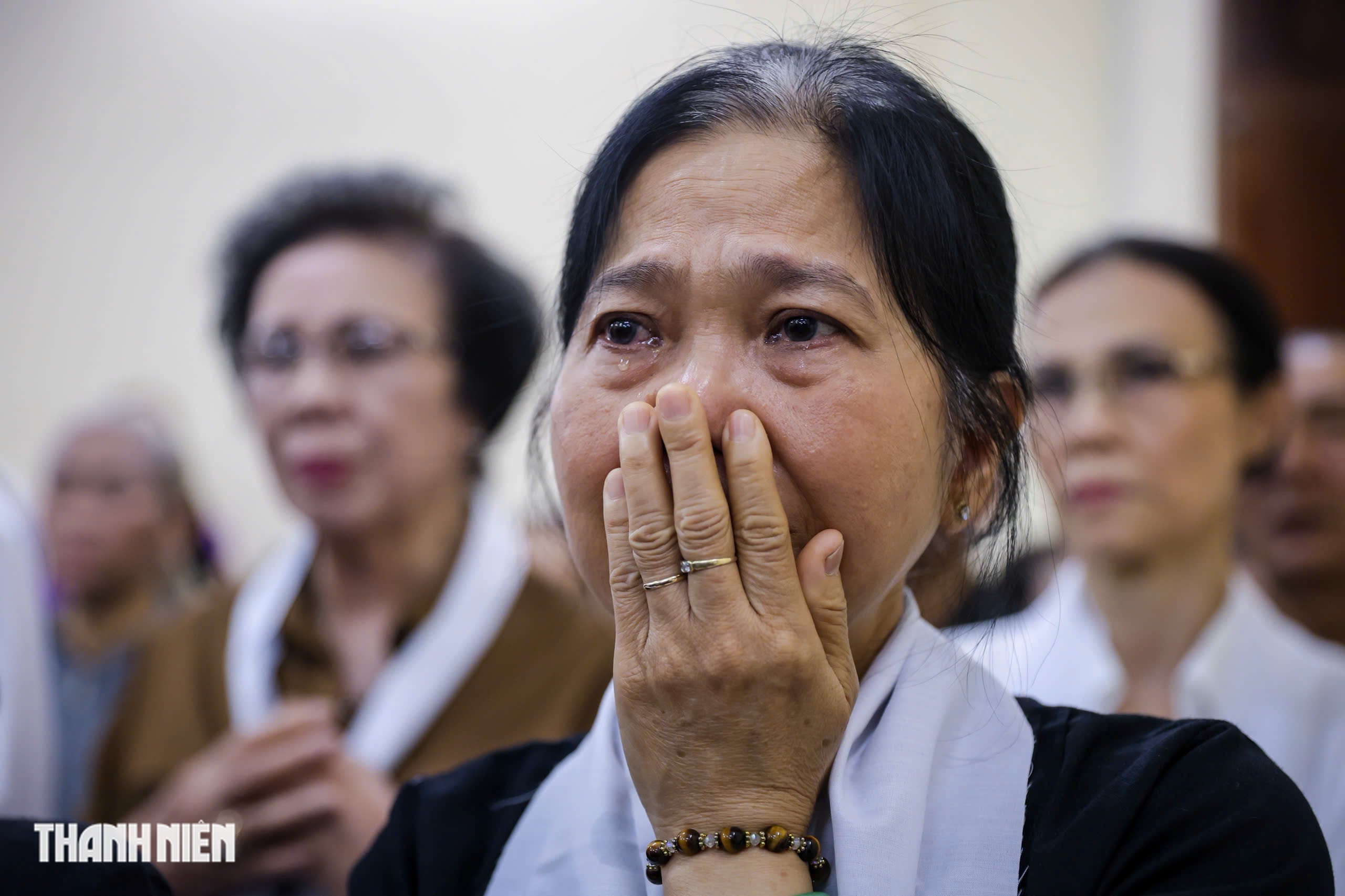 Tôn nghiêm nghi thức tẩn liệm Đức Hồng y Gioan Baotixita Phạm Minh Mẫn- Ảnh 13. Tôn nghiêm nghi thức tẩn liệm Đức Hồng y Gioan Baotixita Phạm Minh Mẫn- Ảnh 13.