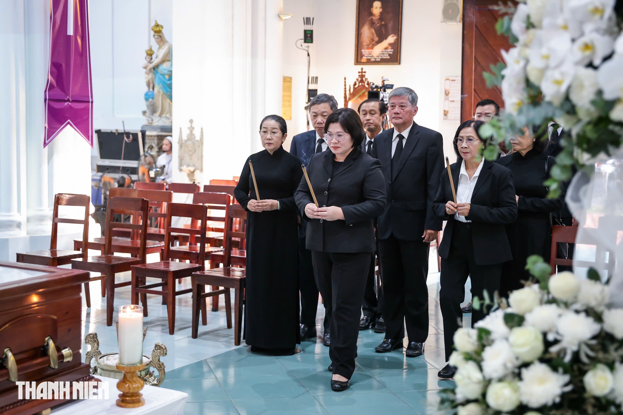 Lãnh đạo TP.HCM viếng Đức Hồng y Gioan Baotixita Phạm Minh Mẫn- Ảnh 2. Lãnh đạo TP.HCM viếng Đức Hồng y Gioan Baotixita Phạm Minh Mẫn- Ảnh 2.