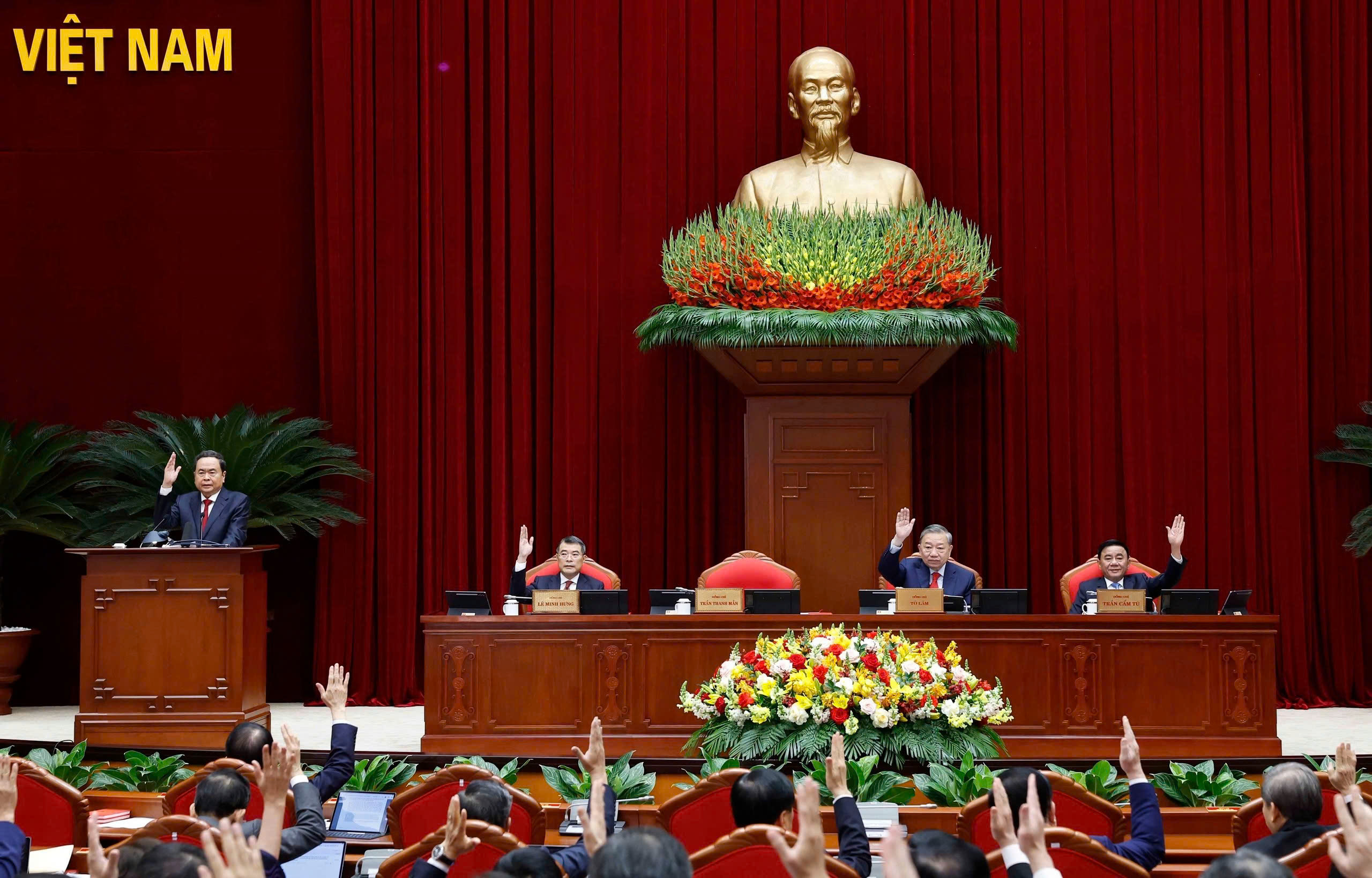 Phát biểu khai mạc Hội nghị Trung ương 2 khóa XIV của Tổng Bí thư Tô Lâm - Ảnh 2. Phát biểu khai mạc Hội nghị Trung ương 2 khóa XIV của Tổng Bí thư Tô Lâm - Ảnh 2.