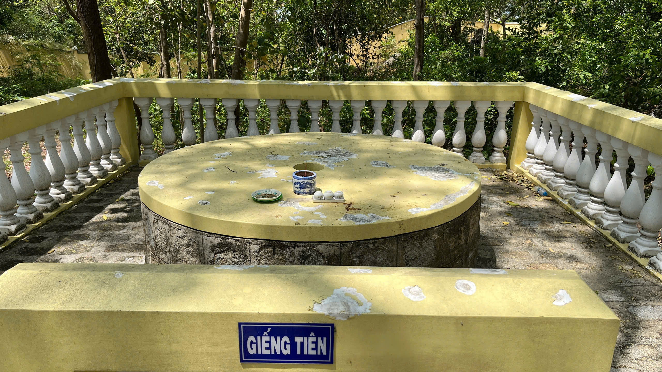 Long Điền xưa: Dấu ch&acirc;n in tr&ecirc;n n&uacute;i Ch&acirc;n Ti&ecirc;n c&oacute; từ bao giờ? - Ảnh 4.