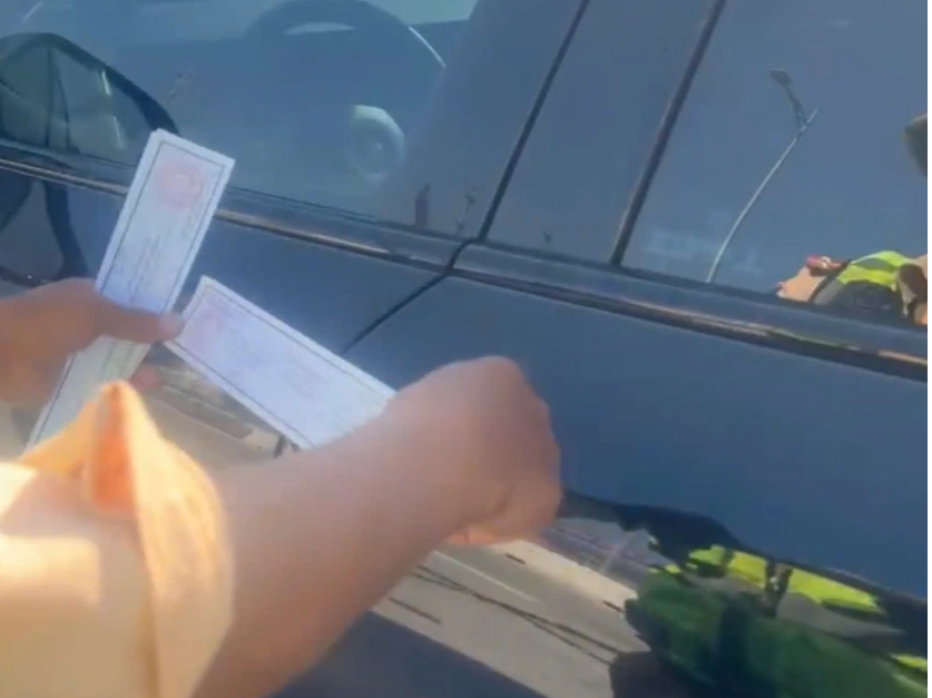 Ô tô vi phạm tốc độ, không đăng kiểm, bị xử phạt 68,5 triệu đồng - Ảnh 1.