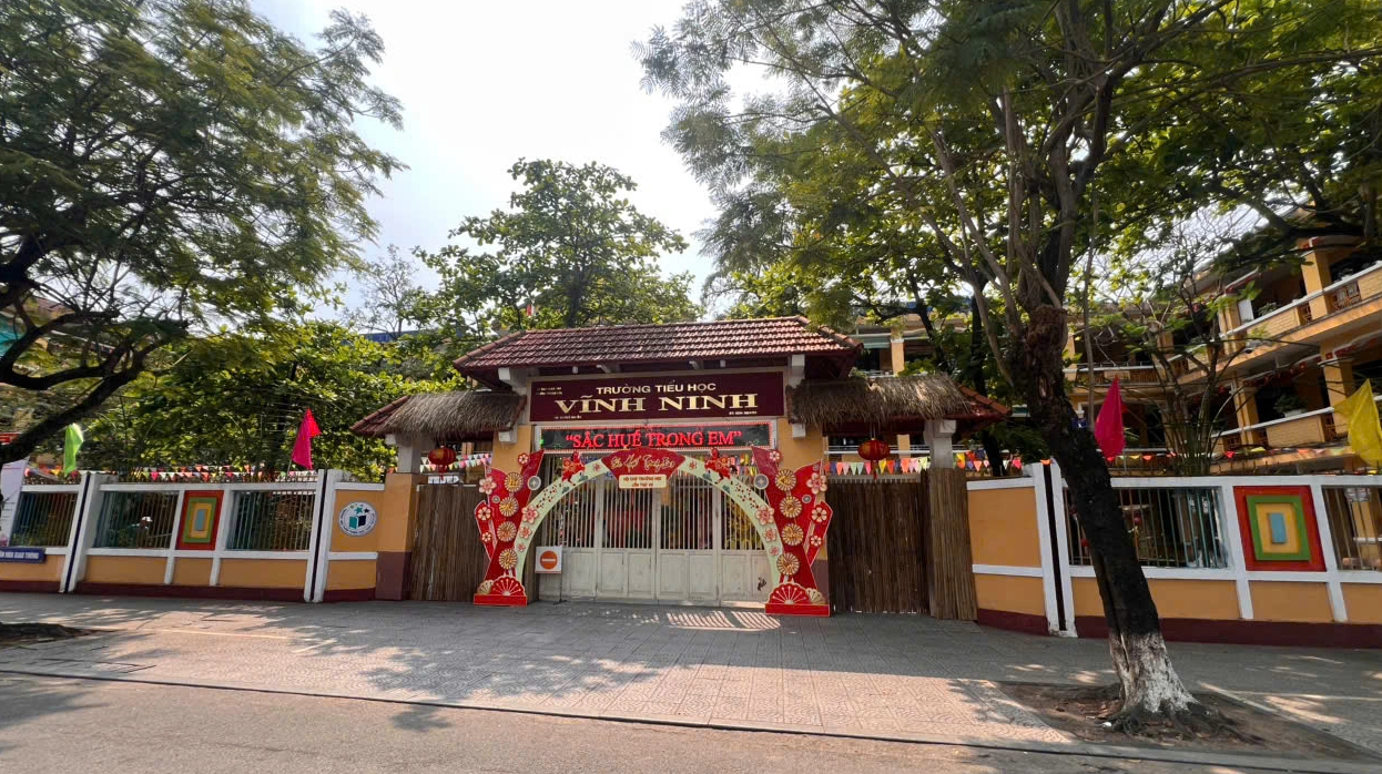 Đã xác minh vụ cô giáo dùng thước đánh học sinh tiểu học 'chấn thương' ở tay - Ảnh 1.