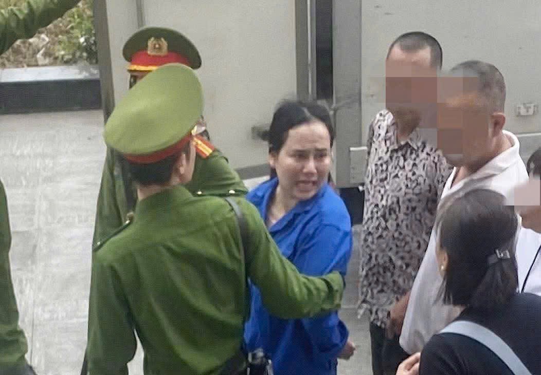 'Ông trùm' tạo vỏ bọc chăn nuôi gà để buôn ma túy- Ảnh 1.