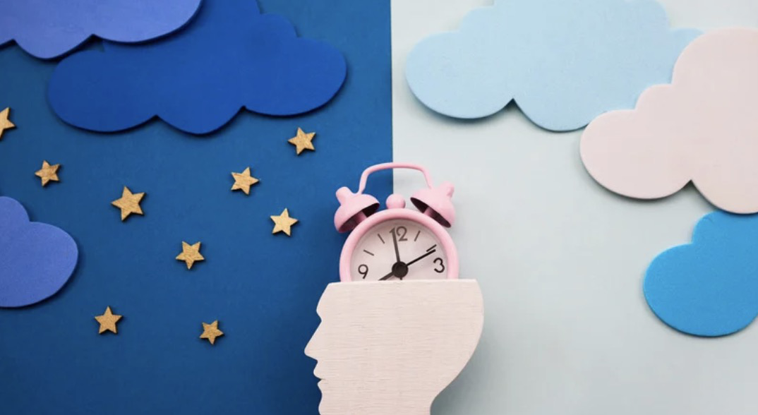 Ngủ đủ 8 tiếng nhưng vẫn mệt mỏi: Sai lầm nhiều người đang mắc phải - Ảnh 1.