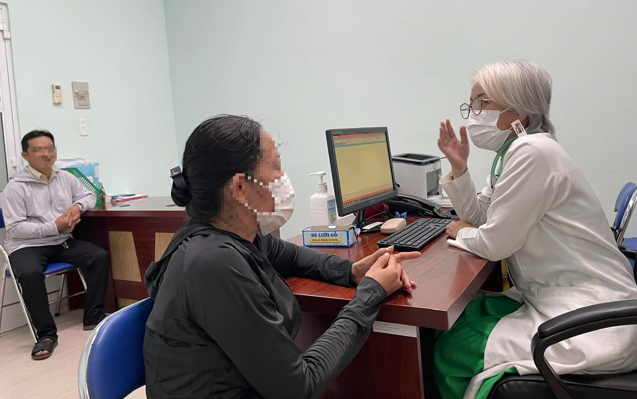 Giải mã 'bệnh bí ẩn': Đi nhiều bệnh viện, hết tiền vẫn không ra bệnh - Ảnh 1.