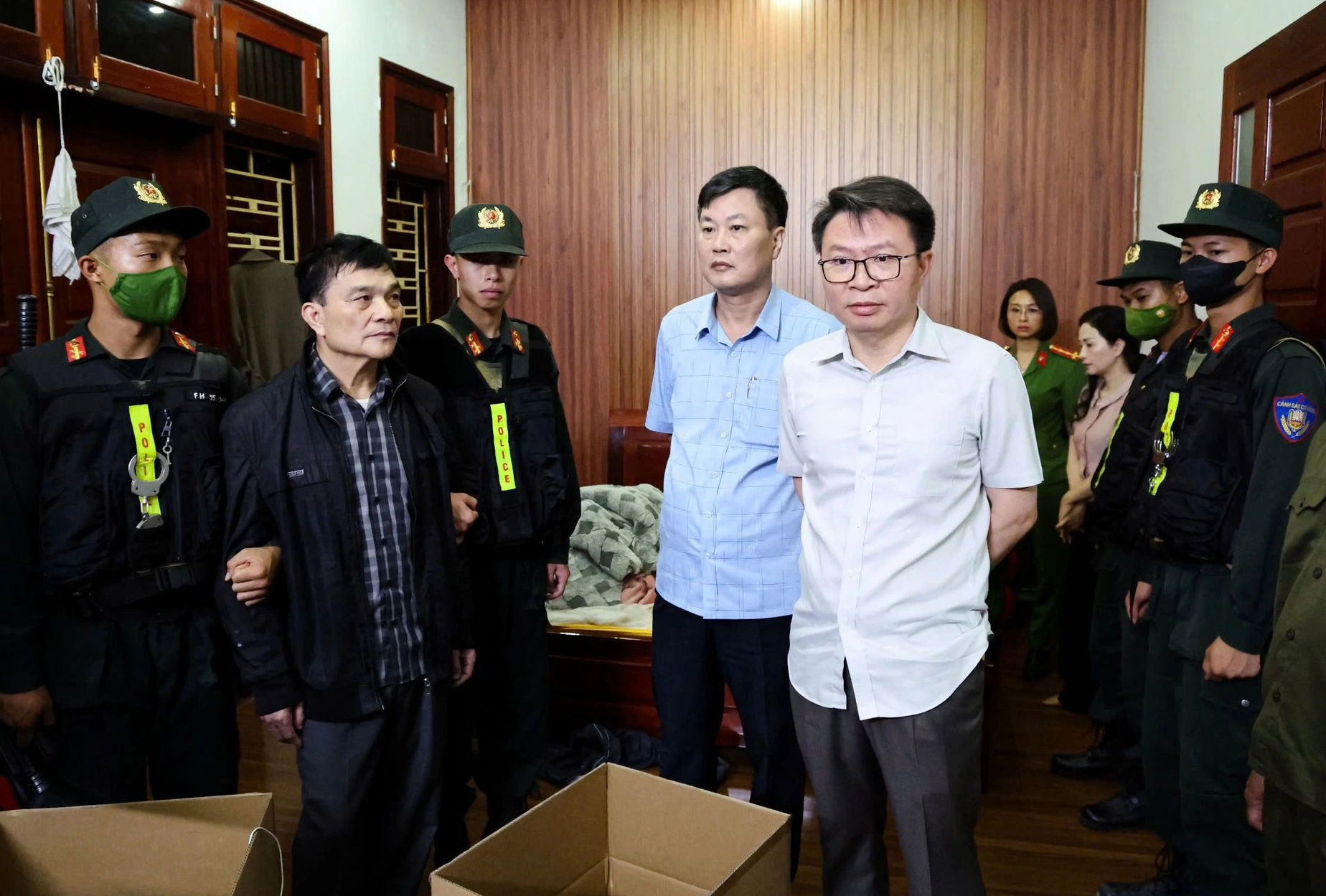 Công an Phú Thọ bắt giữ 10 đối tượng Trong chuyên án phá án lớn 2026 - Ảnh 2. Công an Phú Thọ bắt giữ 10 đối tượng Trong chuyên án phá án lớn 2026 - Ảnh 2.