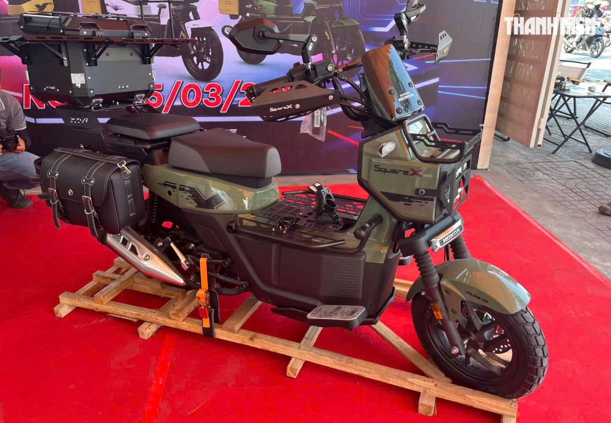 Honda Square X125 đầu tiên về Việt Nam số lượng giới hạn, giới chơi xe săn lùng - Ảnh 11.