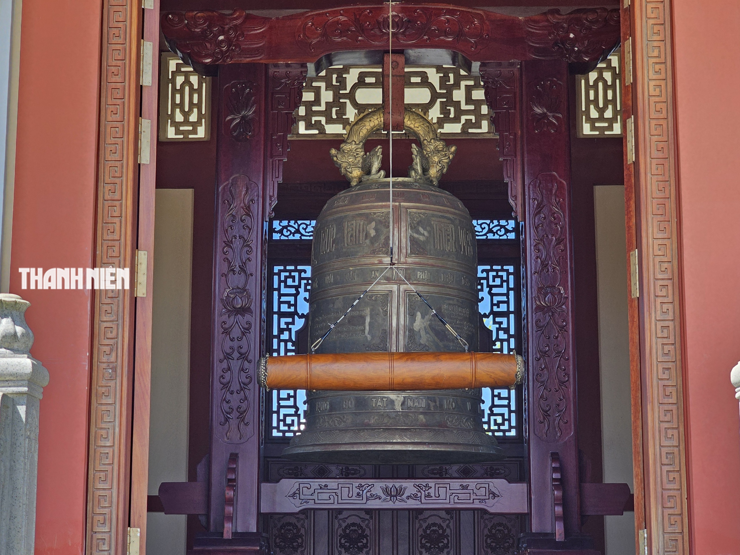 Thiền viện Tr&uacute;c l&acirc;m Ph&uacute; Y&ecirc;n tr&ecirc;n n&uacute;i cao 400 m: Nh&igrave;n trọn n&uacute;i Ch&oacute;p Ch&agrave;i v&agrave; biển Tuy H&ograve;a- Ảnh 8.