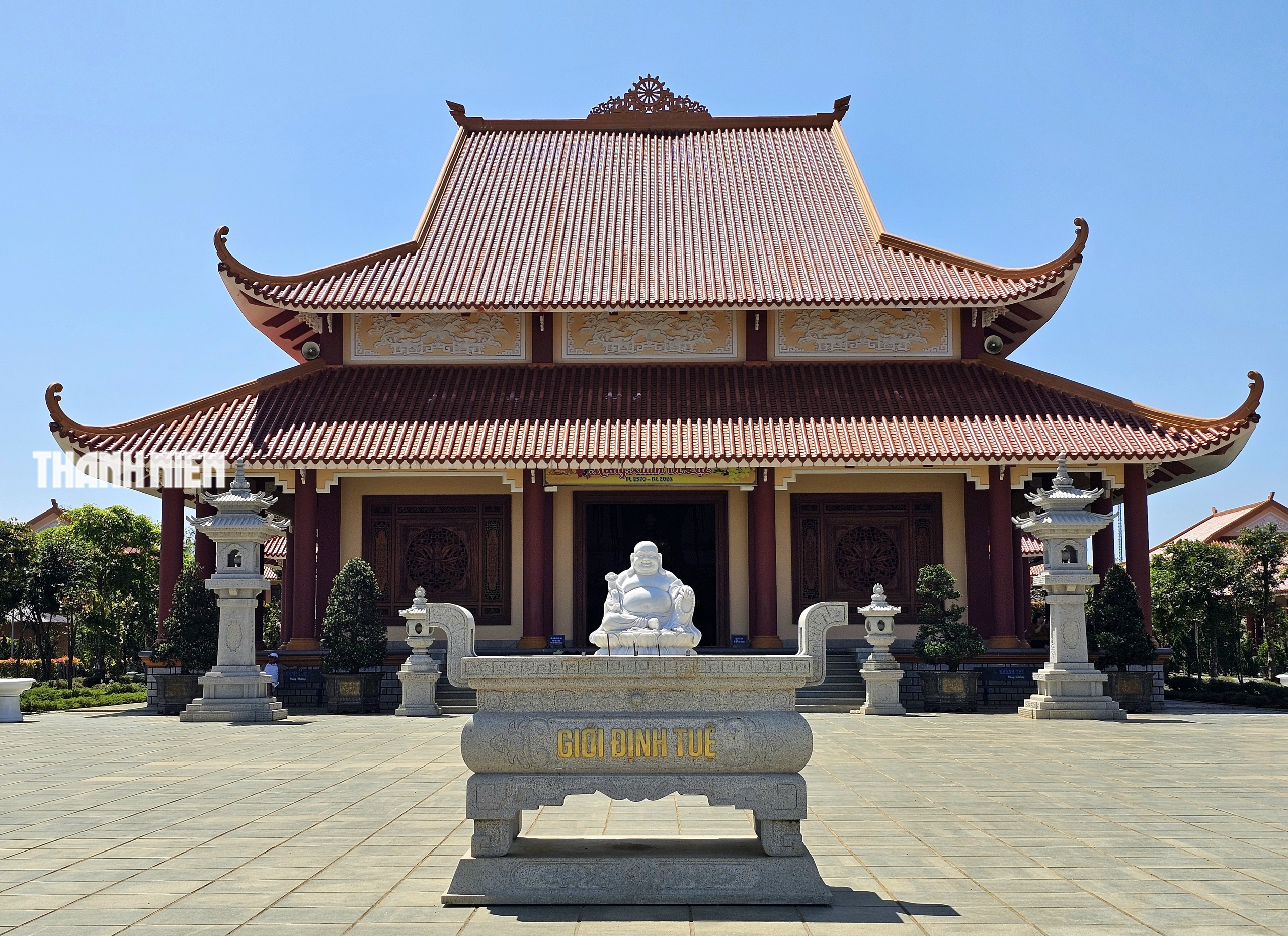 Thiền viện Tr&uacute;c l&acirc;m Ph&uacute; Y&ecirc;n tr&ecirc;n n&uacute;i cao 400 m: Nh&igrave;n trọn n&uacute;i Ch&oacute;p Ch&agrave;i v&agrave; biển Tuy H&ograve;a- Ảnh 2.