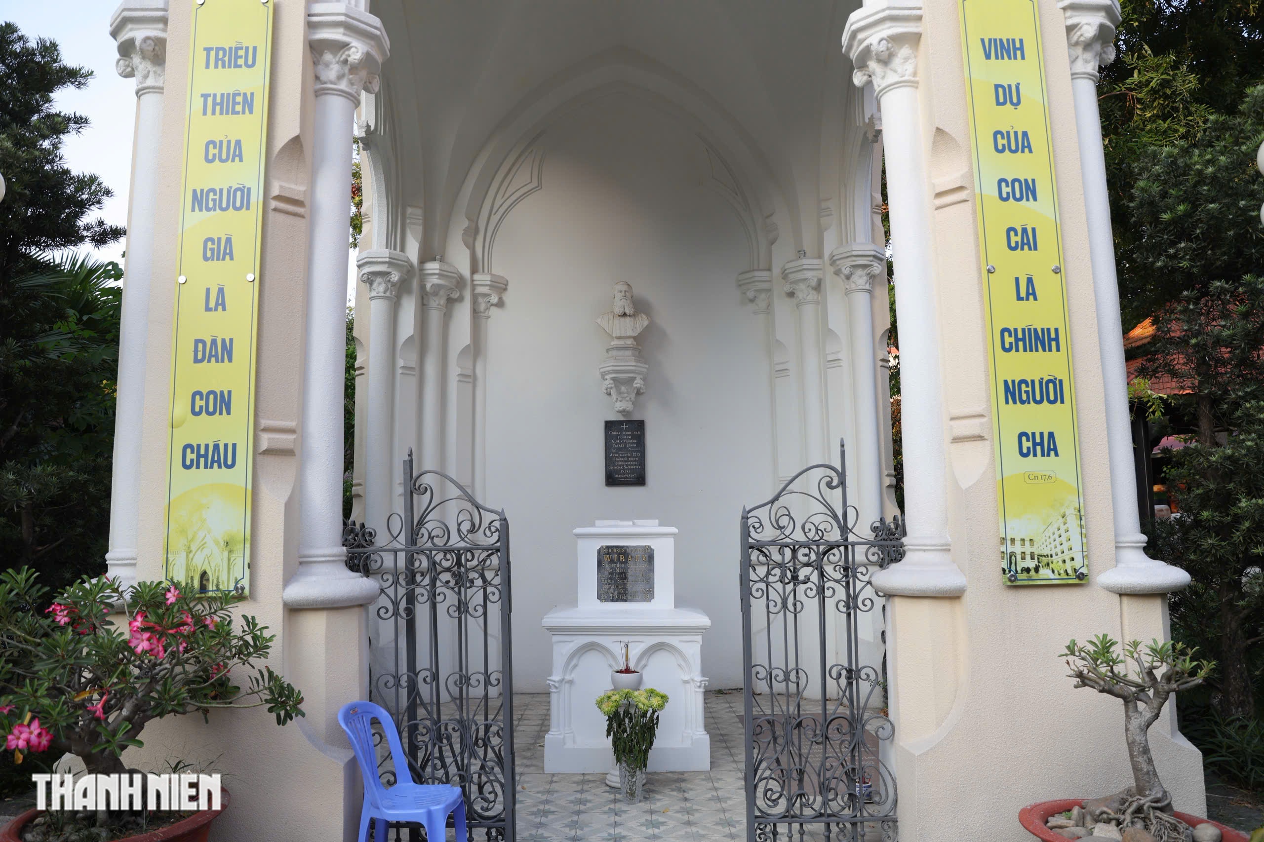 Nh&agrave; nguyện 160 năm nơi an t&aacute;ng Đức Hồng y Gioan Baotixita Phạm Minh Mẫn- Ảnh 4.