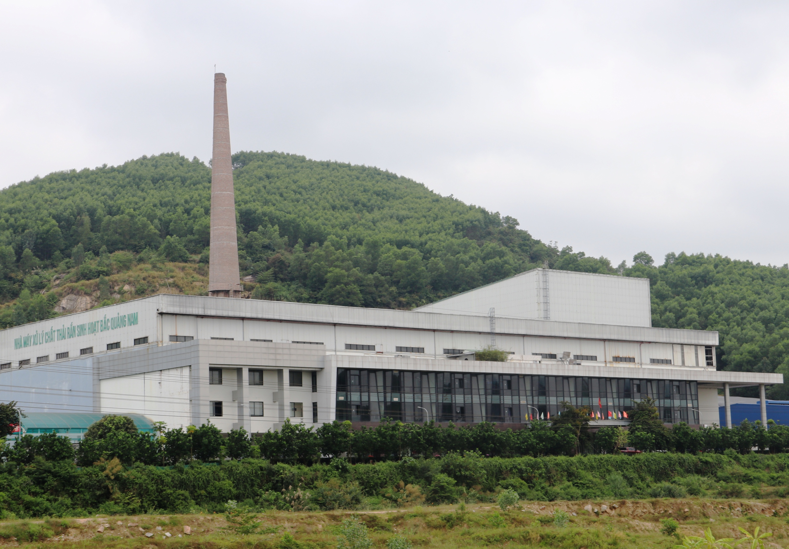 Đà Nẵng:Khơi thông 'điểm nghẽn' rác thải, thúc tiến độ tái vận hành nhà máy xử lý - Ảnh 1.