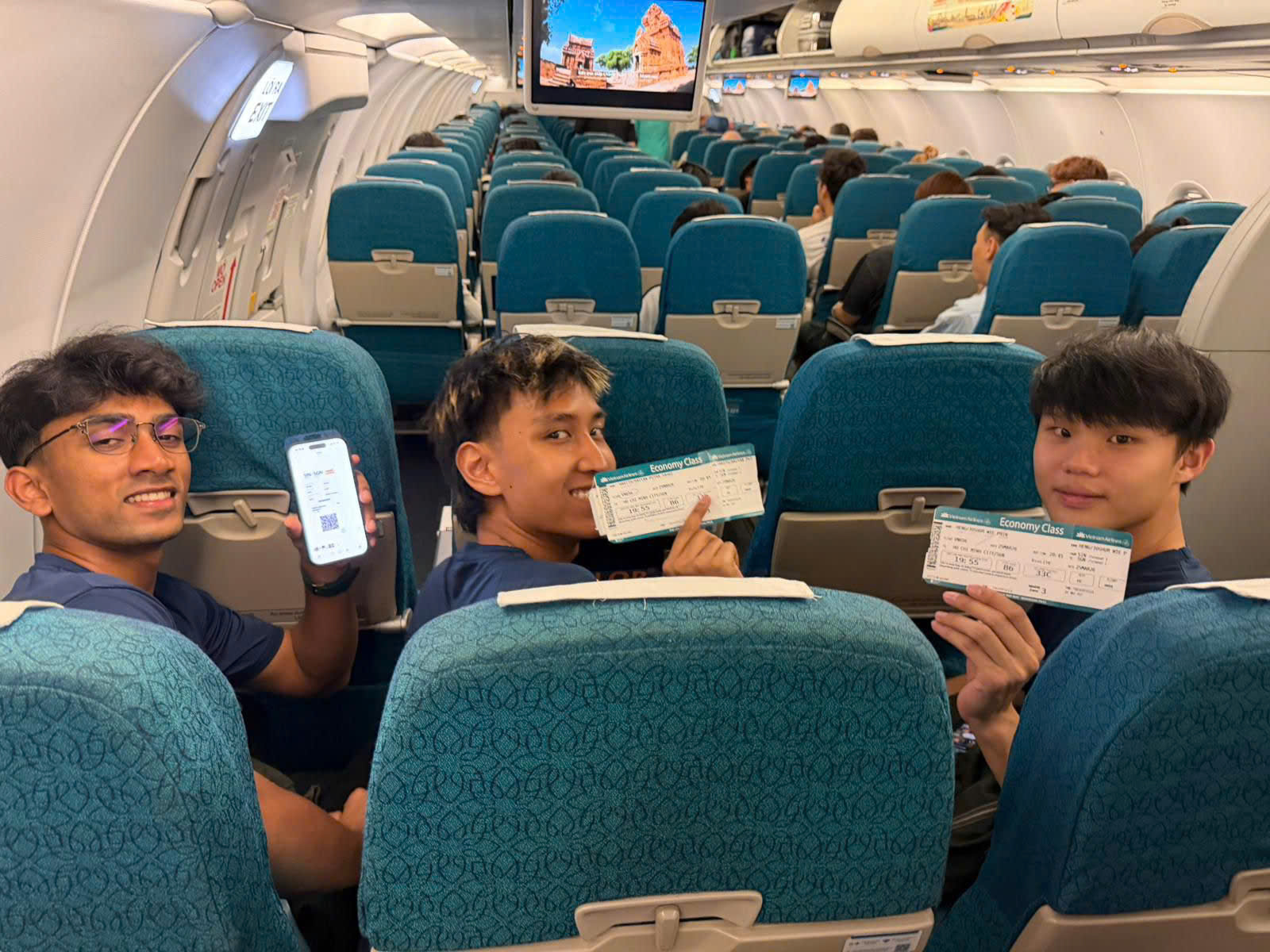 Đội ĐH Quốc gia Singapore hào hứng lần đầu đến Việt Nam, đặt mục tiêu đặc biệt- Ảnh 2.