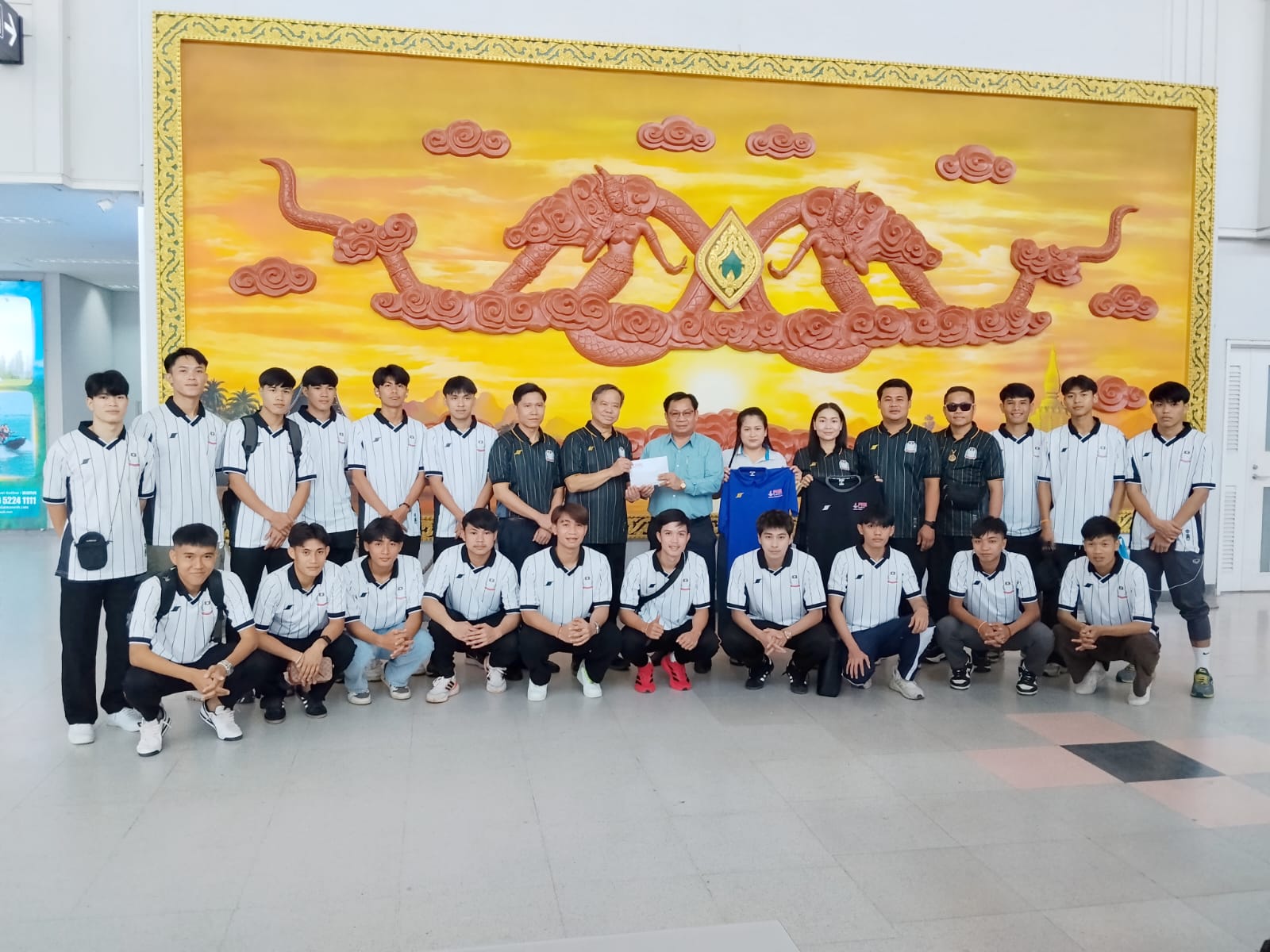 Trường ĐH Lào mang lối đá lôi cuốn đến sân chơi TNSV quốc tế 2026- Ảnh 4. Trường ĐH Lào mang lối đá lôi cuốn đến sân chơi TNSV quốc tế 2026- Ảnh 4.