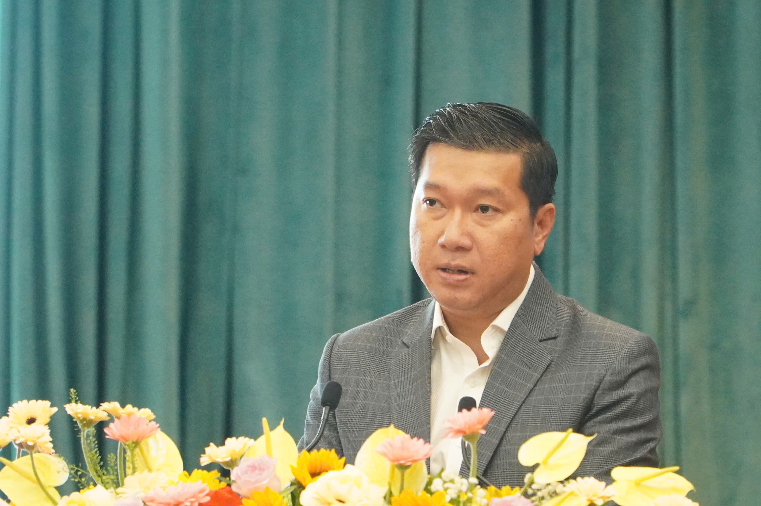 Gia Lai yêu cầu rà soát dự án đầu tư để tránh lãng phí trong năm 2026 - Ảnh 2. Gia Lai yêu cầu rà soát dự án đầu tư để tránh lãng phí trong năm 2026 - Ảnh 2.