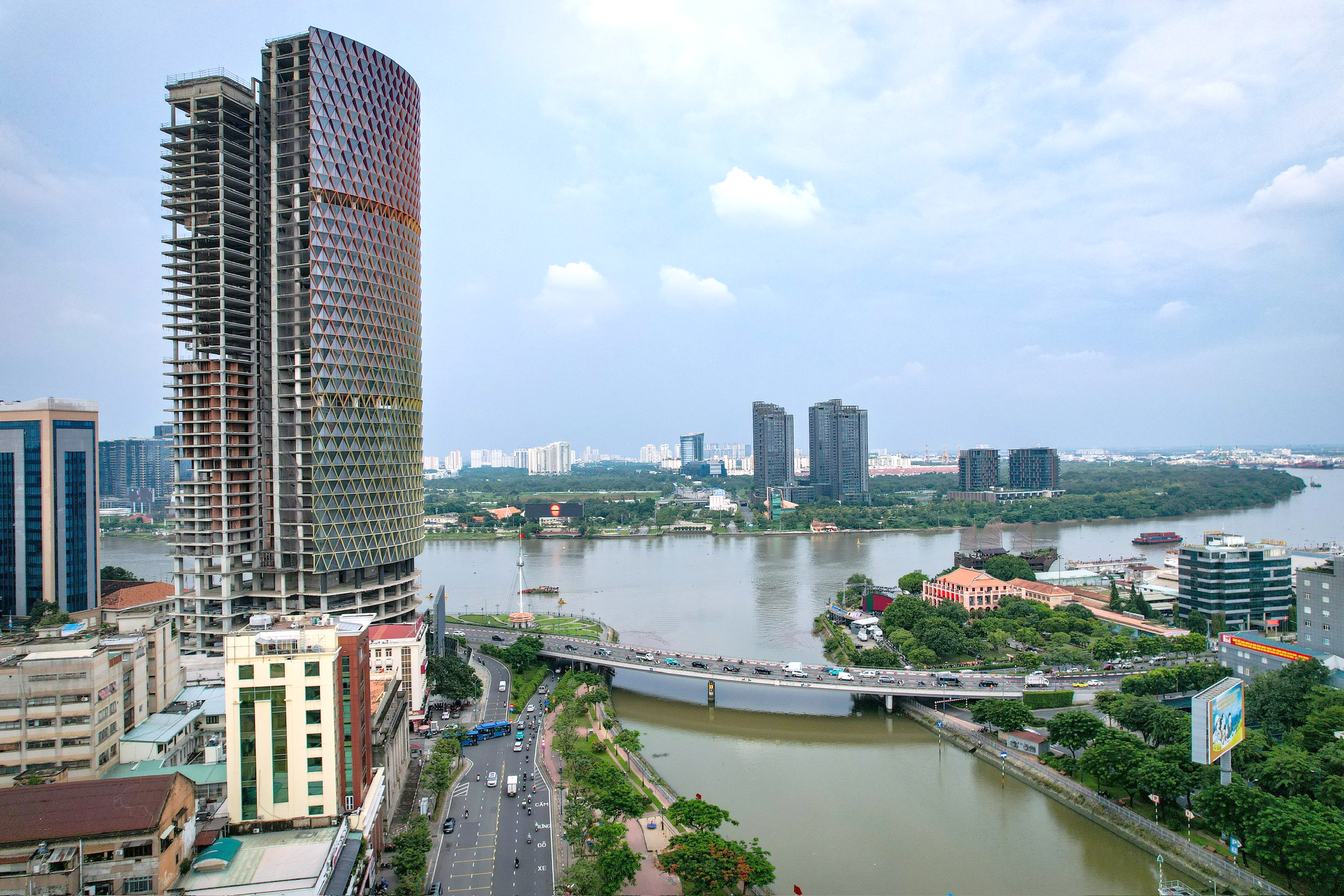 Luật Đô thị đặc biệt cho TP.HCM: Bộ máy linh hoạt, gỡ trần biên chế - Ảnh 1.