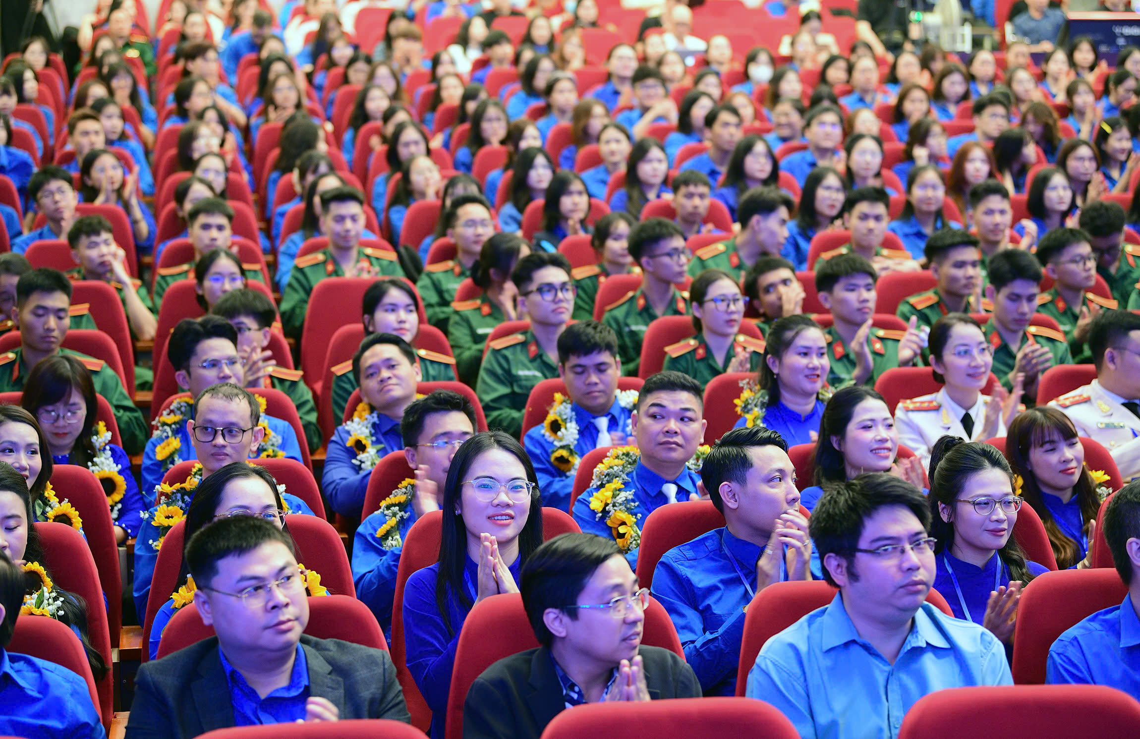 Thanh niên với Đoàn TNCS Hồ Chí Minh góp sức phát triển đất nước năm 2026 - Ảnh 3. Thanh niên với Đoàn TNCS Hồ Chí Minh góp sức phát triển đất nước năm 2026 - Ảnh 3.