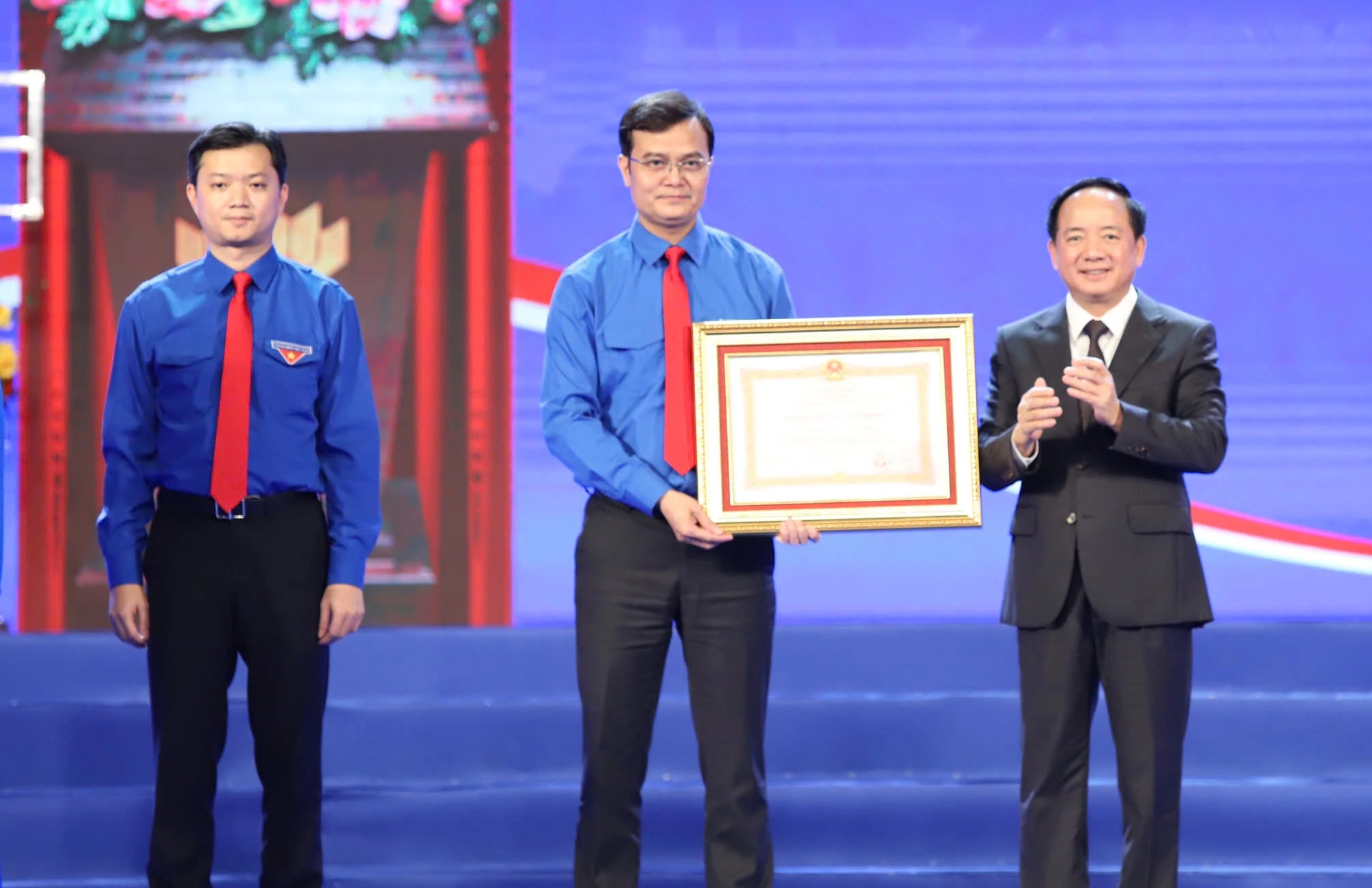 Thanh niên với Đoàn TNCS Hồ Chí Minh góp sức phát triển đất nước năm 2026 - Ảnh 4. Thanh niên với Đoàn TNCS Hồ Chí Minh góp sức phát triển đất nước năm 2026 - Ảnh 4.