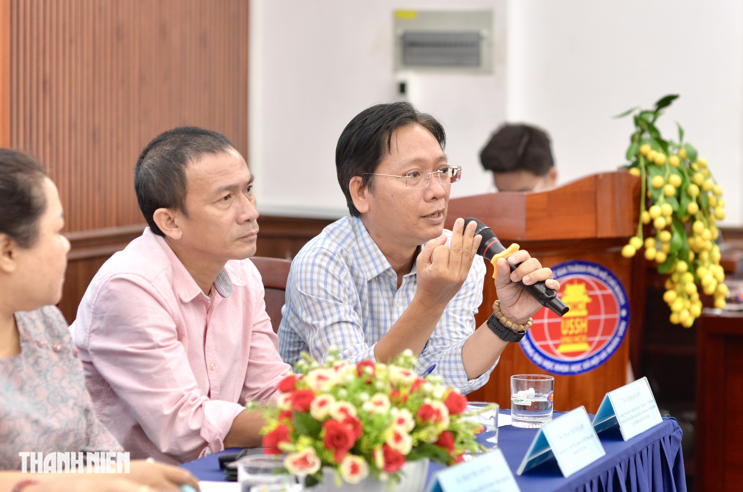 Giải mã nghề công tác xã hội: 'Lương là cho trước nhận sau' - Ảnh 4.