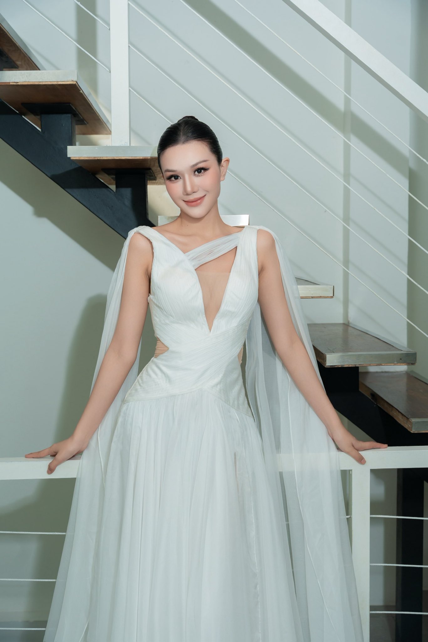 Vẻ gợi cảm của top 5 Người đẹp biển tại Miss World Vietnam - Ảnh 6.