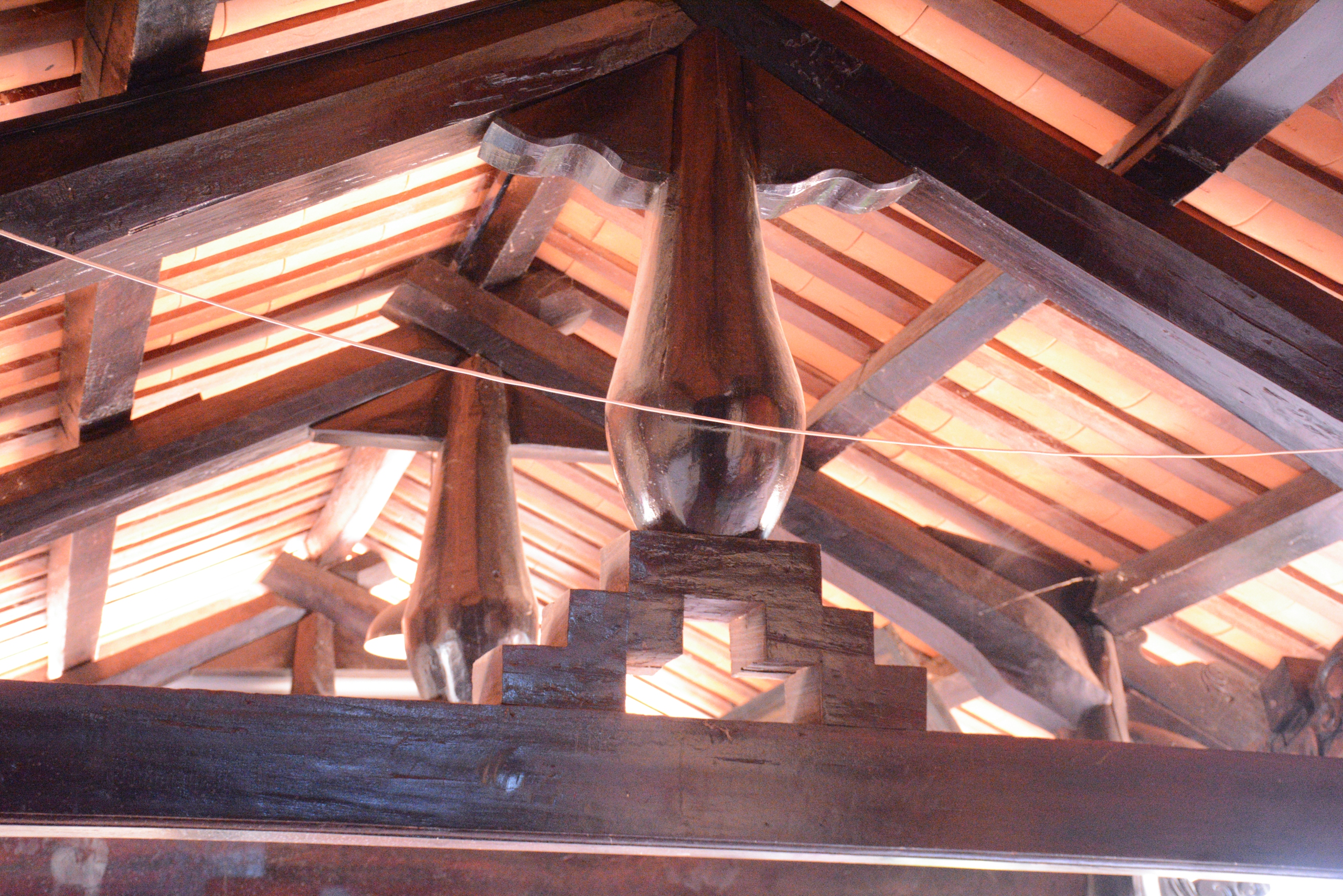 Ng&ocirc;i ch&ugrave;a hơn 180 năm tuổi Ở ch&acirc;n n&uacute;i th&ugrave;y V&acirc;n gắn liền truyền thuyết rồng nghỉ ch&acirc;n - Ảnh 9.