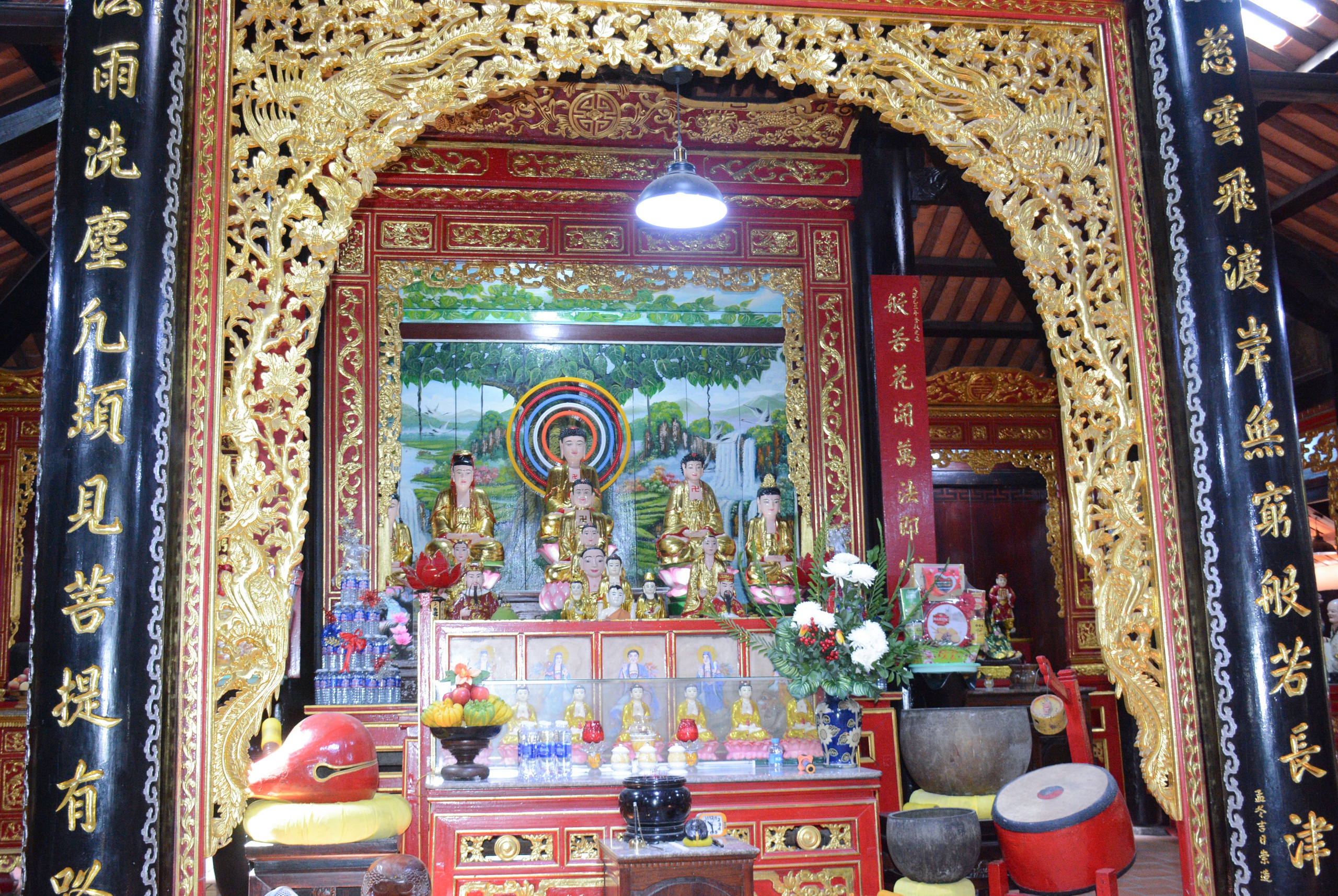 Ng&ocirc;i ch&ugrave;a hơn 180 năm tuổi Ở ch&acirc;n n&uacute;i th&ugrave;y V&acirc;n gắn liền truyền thuyết rồng nghỉ ch&acirc;n - Ảnh 2.