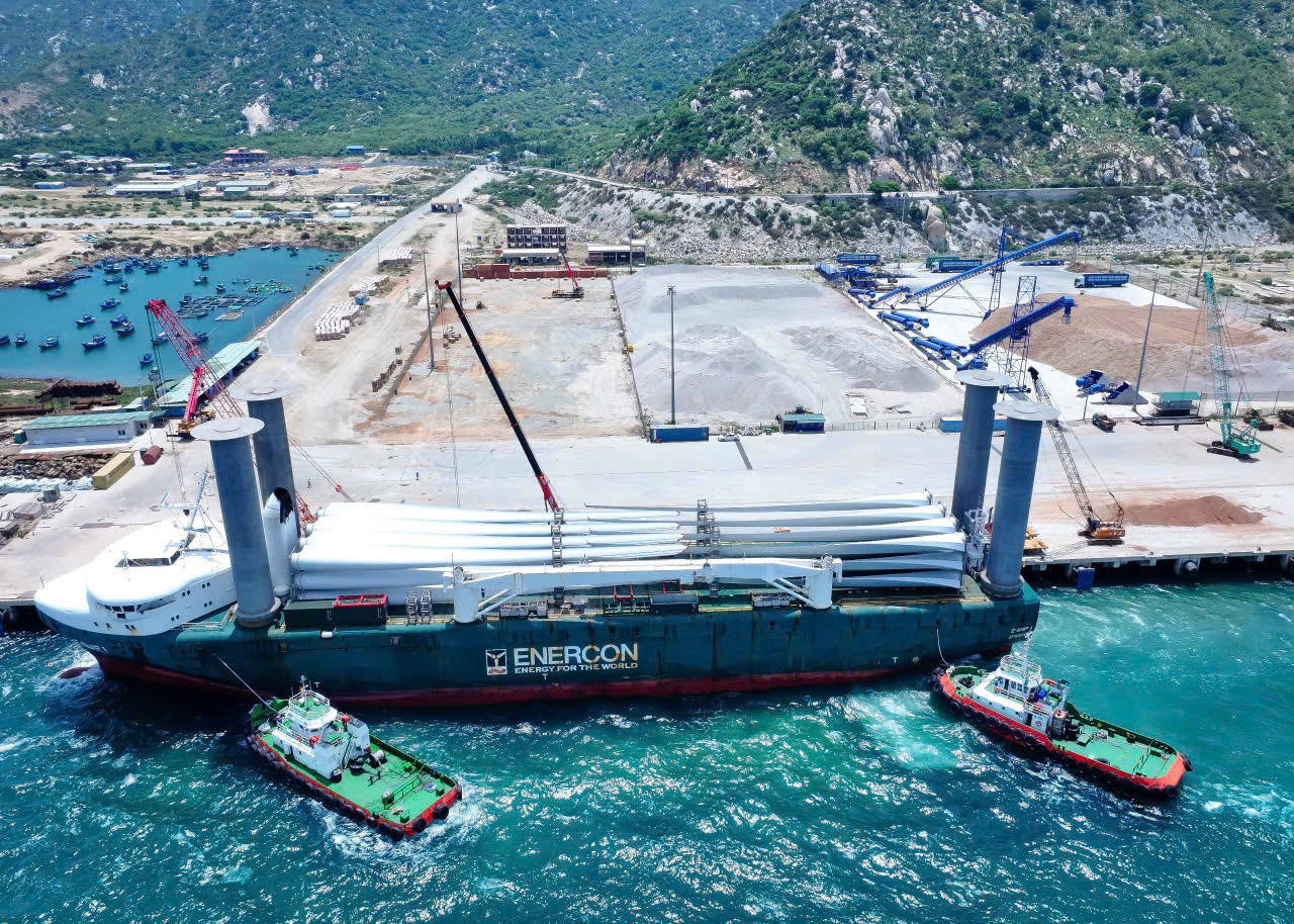 Khánh Hòa gỡ vướng mặt bằng hàng loạt dự án ở Cà Ná - Ảnh 2.