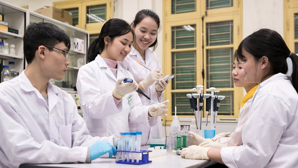 Giới trẻ việt nam: Tiên phong xây dựng tương lai đất nước trong kỷ nguyên mới 2026 - Ảnh 5. Giới trẻ việt nam: Tiên phong xây dựng tương lai đất nước trong kỷ nguyên mới 2026 - Ảnh 5.