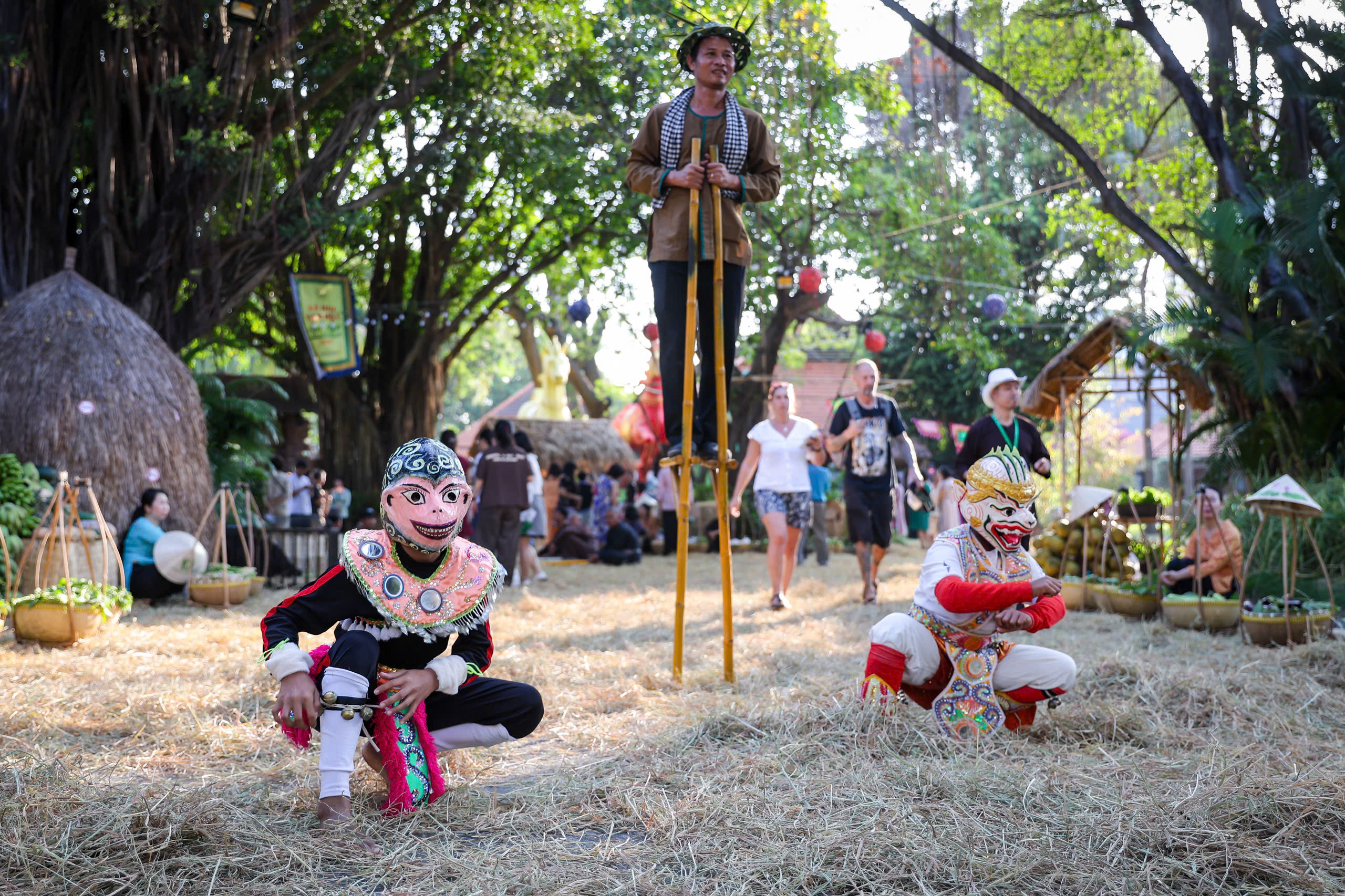 Lễ hội Văn h&oacute;a Ẩm thực, M&oacute;n ngon Saigontourist Group 2026: 500 m&oacute;n khiến thực kh&aacute;ch m&ecirc; mẩn- Ảnh 11.