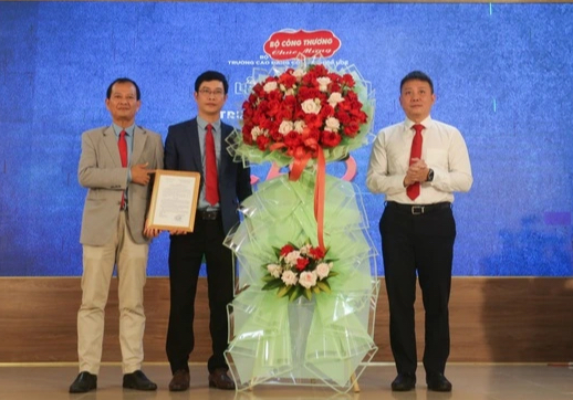 Trường thế mạnh Robocon ở Huế lọt top trường cao đẳng chất lượng cao của cả nước- Ảnh 1. Trường thế mạnh Robocon ở Huế lọt top trường cao đẳng chất lượng cao của cả nước- Ảnh 1.