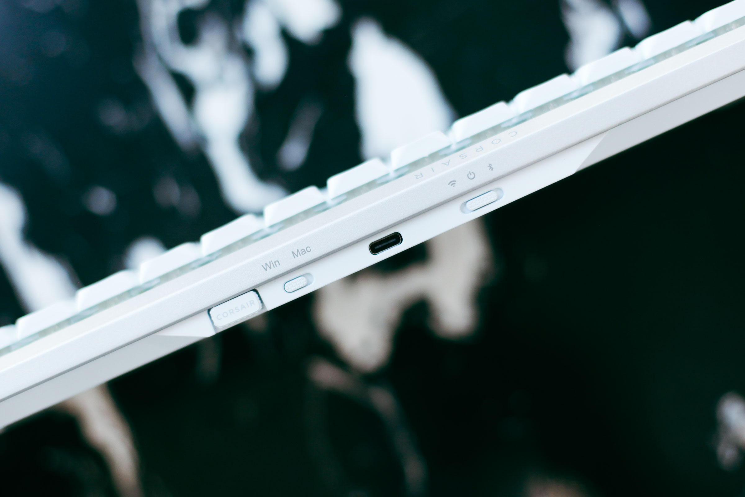 Trải nghiệm bàn phím cơ Vanguard Air 99 Wireless: Mỏng, đẹp, tích hợp nút Stream Deck - Ảnh 9.