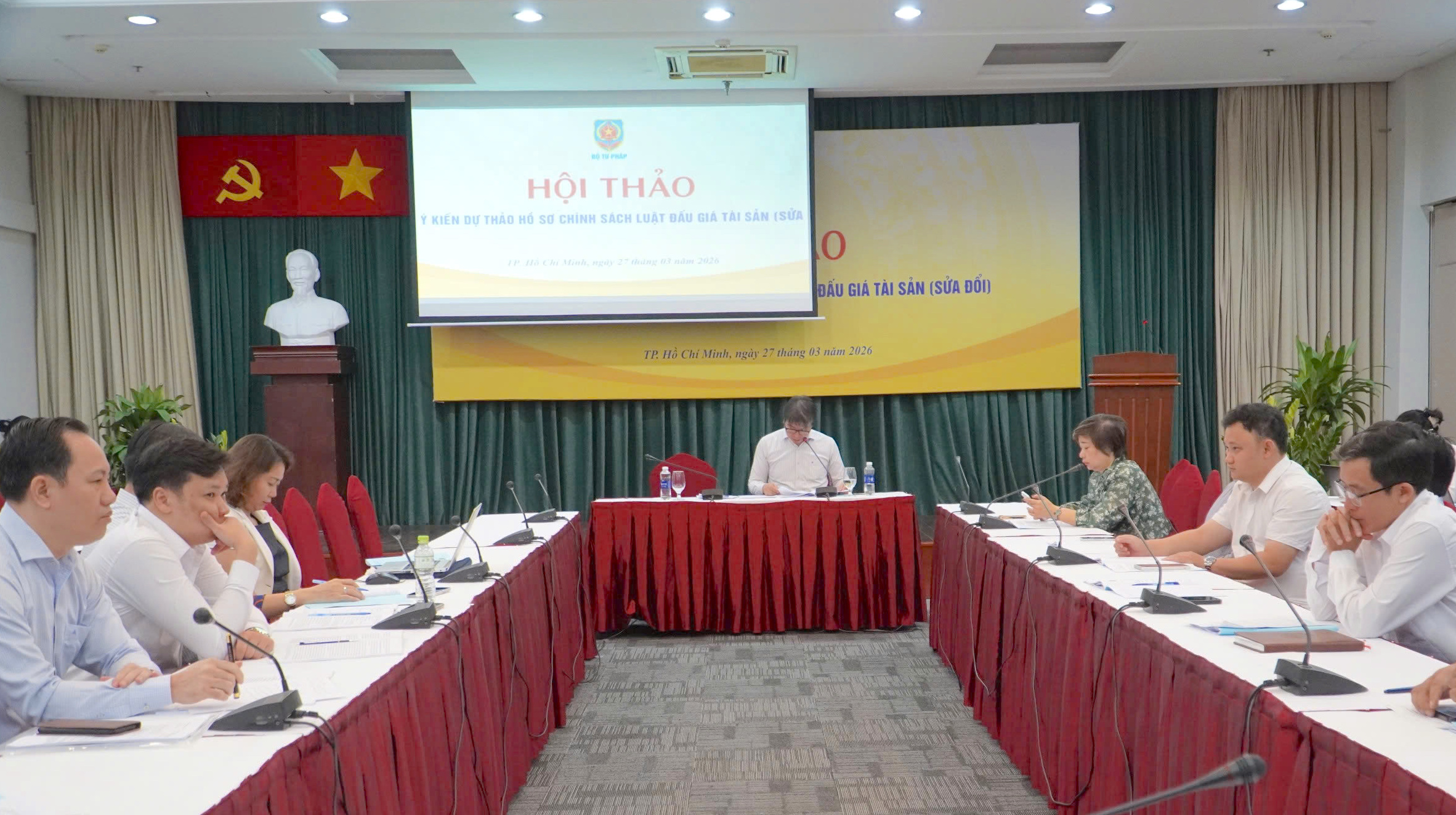 Sửa luật: Đề xuất Bộ Công an xây dựng sàn đấu giá tài sản trực tuyến - Ảnh 1.