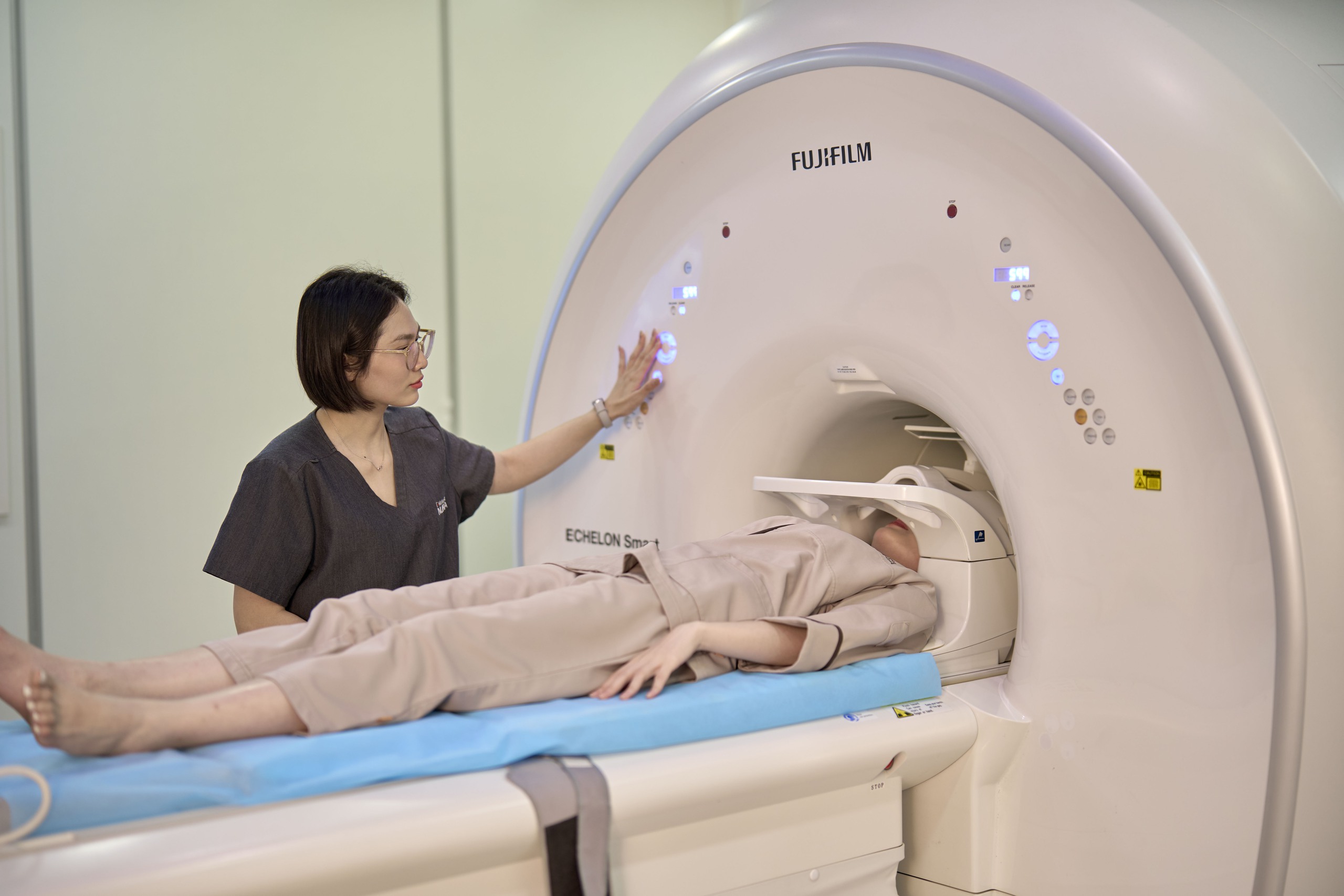 Ra mắt mô hình AI tầm soát ung thư, đột quỵ đầu tiên tại Hà Nội- Ảnh 2.