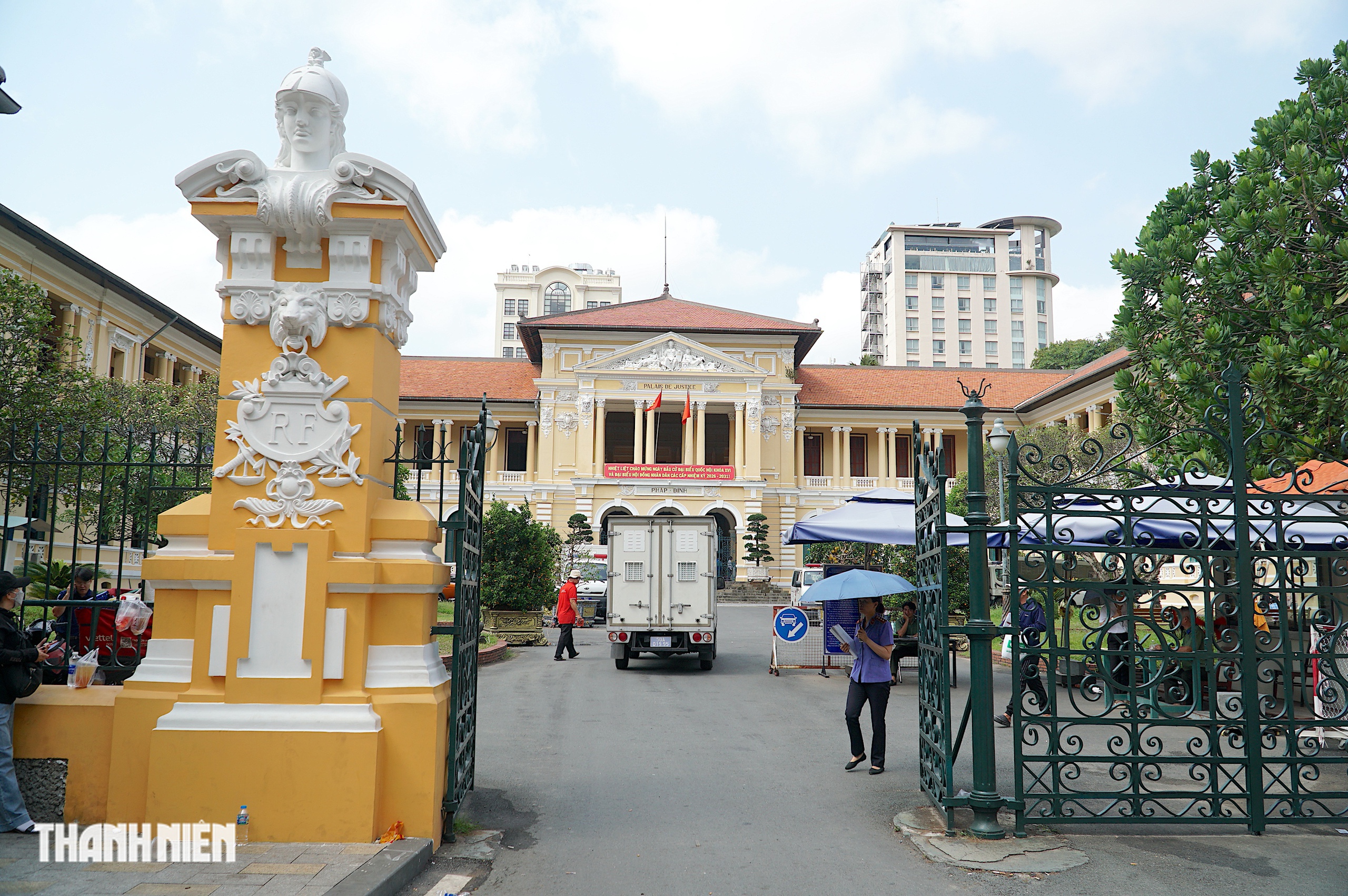 T&ograve;a &aacute;n hơn 140 năm tuổi ở TP.HCM qua từng g&oacute;c ảnh - Ảnh 2.