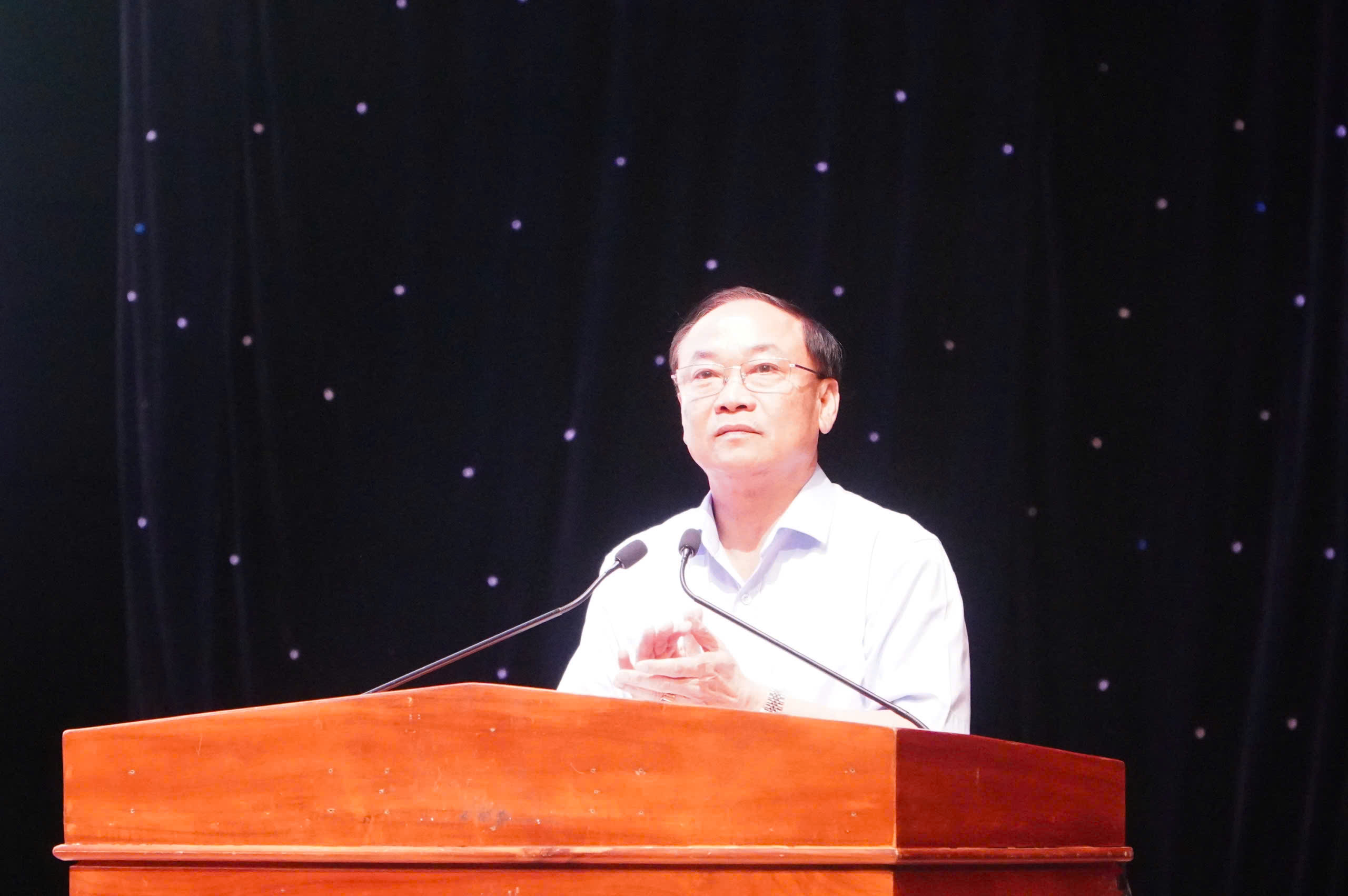 Gia Lai có hơn 2.000 khu vực bỏ phiếu đạt 100% cử tri đi bầu cử - Ảnh 4.