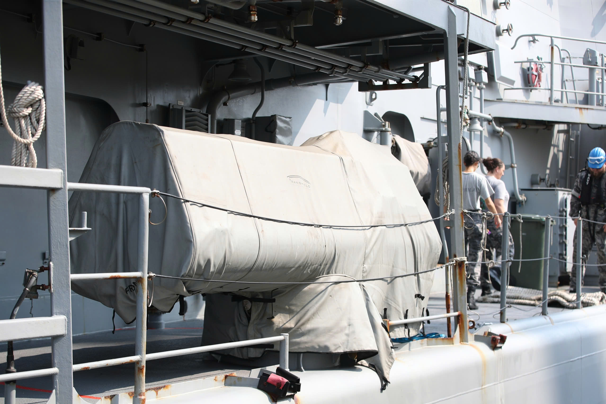 Tàu HMAS Toowoomba của Hải quân Úc thăm Đà Nẵng và phát triển quan hệ quốc phòng - Ảnh 5.