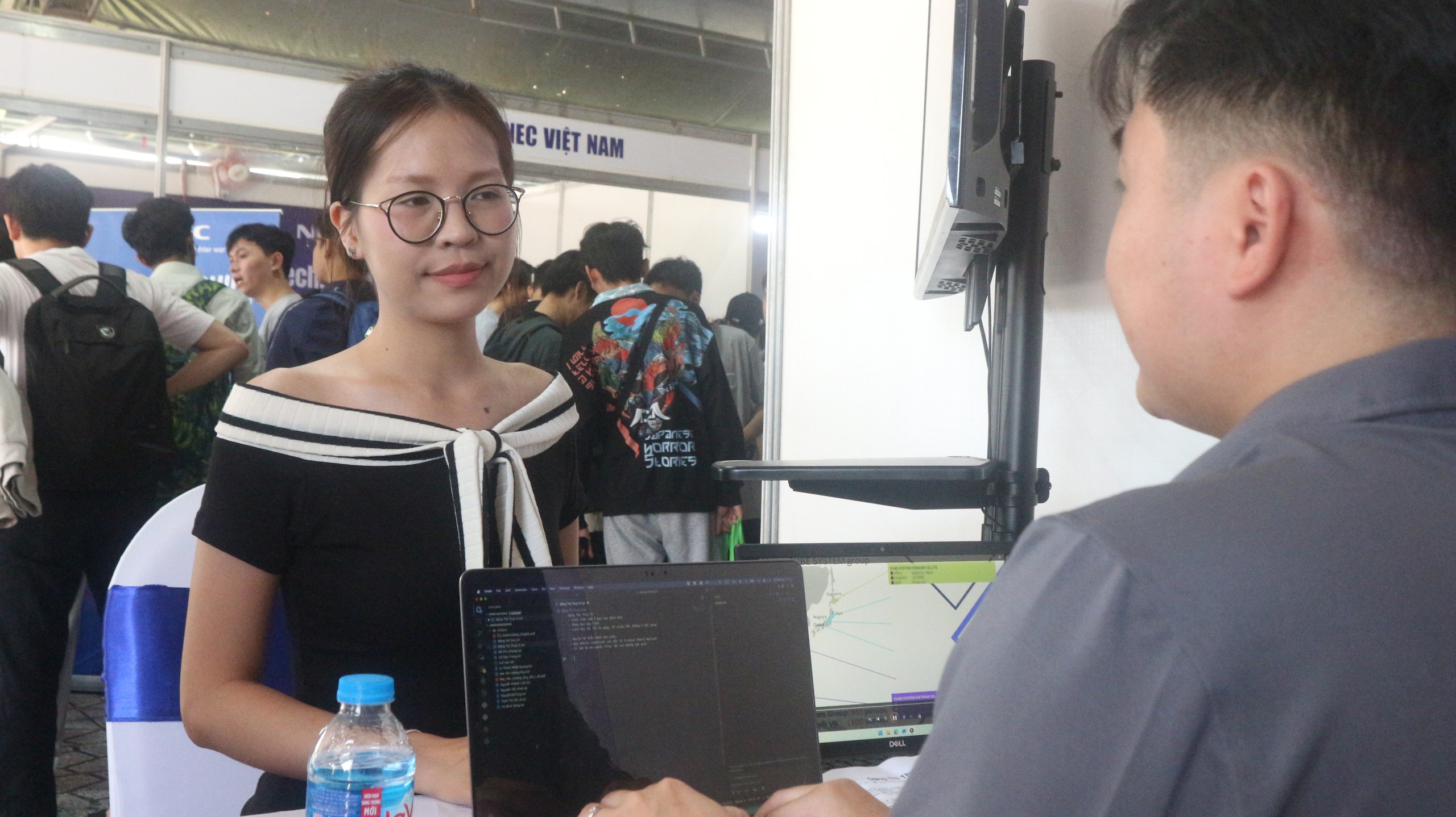 Nhiều việc làm lương từ 15 triệu đồng/tháng trở lên - Ảnh 3.