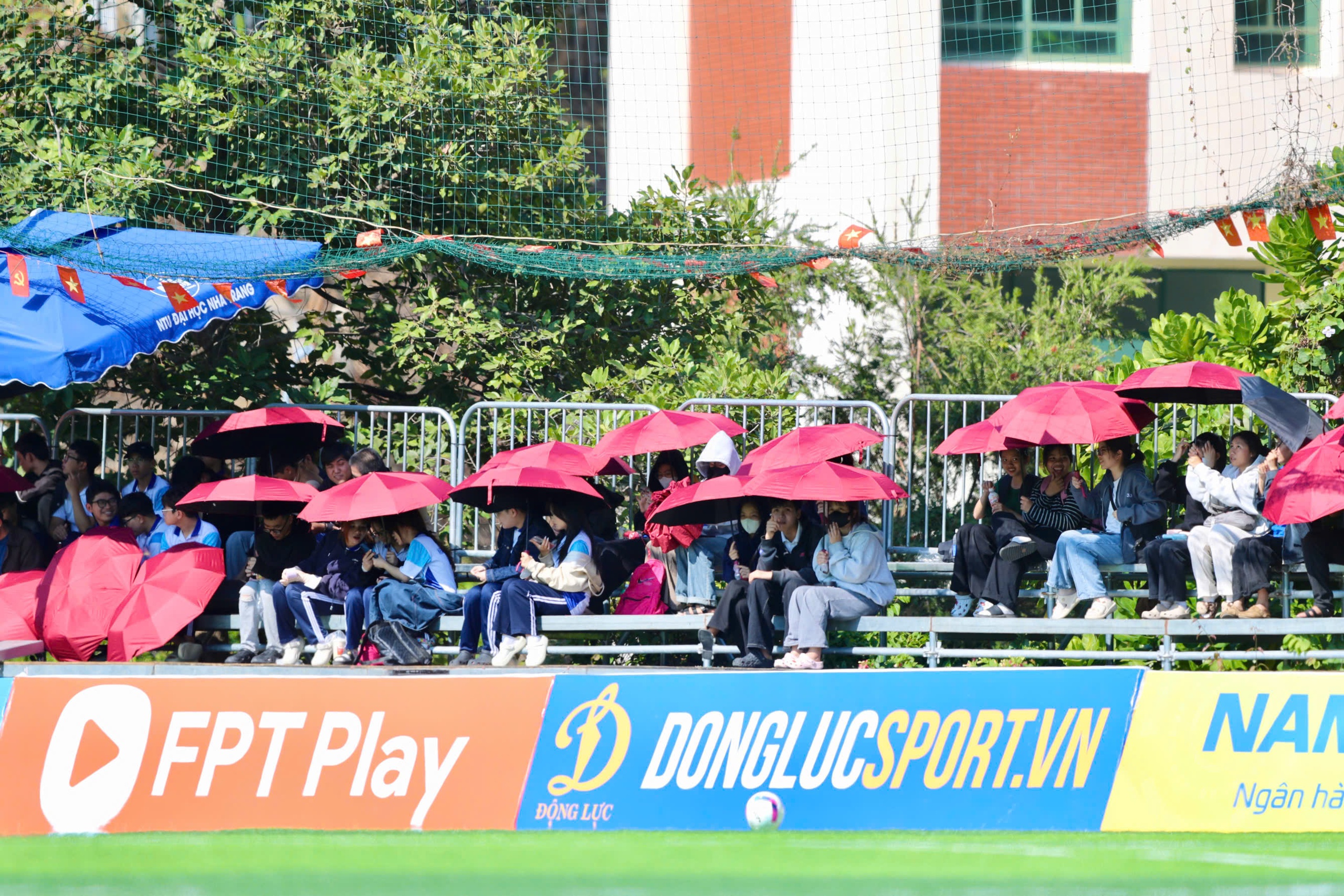 Ng&agrave;y khai mạc tưng bừng của giải TNSV quốc tế THACO cup 2026- Ảnh 5.