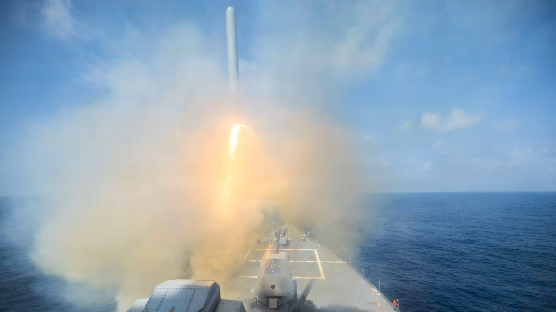 &lsquo;Đ&aacute;ng b&aacute;o động&rsquo;: Lầu Năm G&oacute;c gấp r&uacute;t t&igrave;m nguồn cung t&ecirc;n lửa Tomahawk - Ảnh 1.