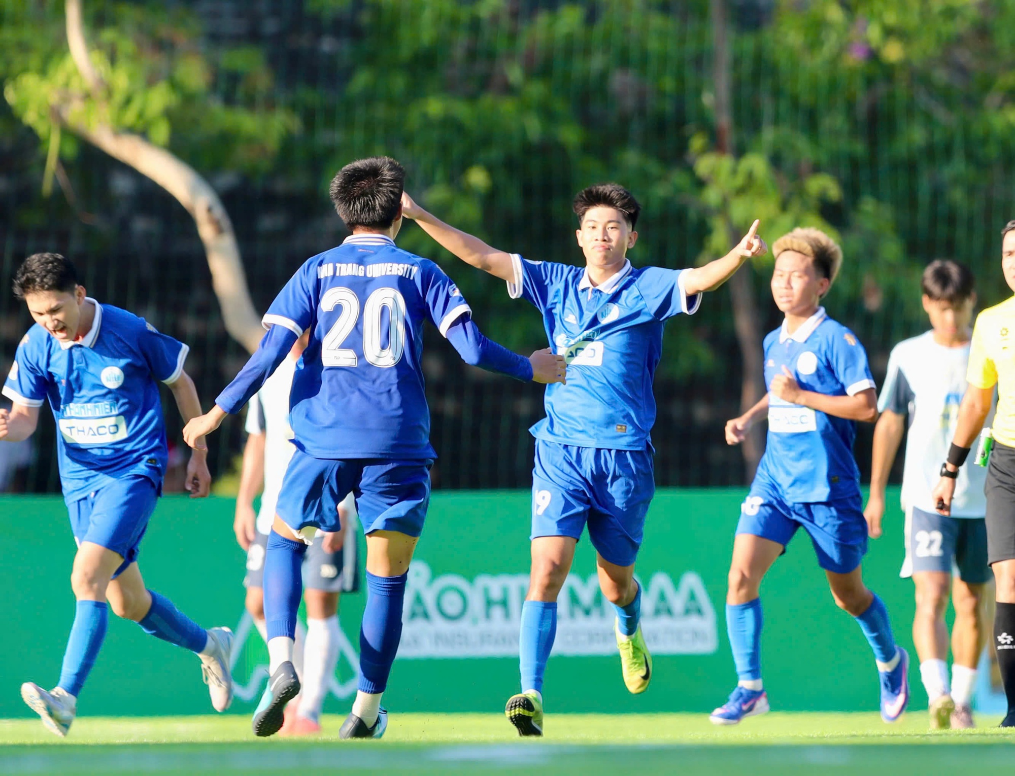 Chủ nh&agrave; Trường ĐH Nha Trang ra qu&acirc;n ấn tượng- Ảnh 1.