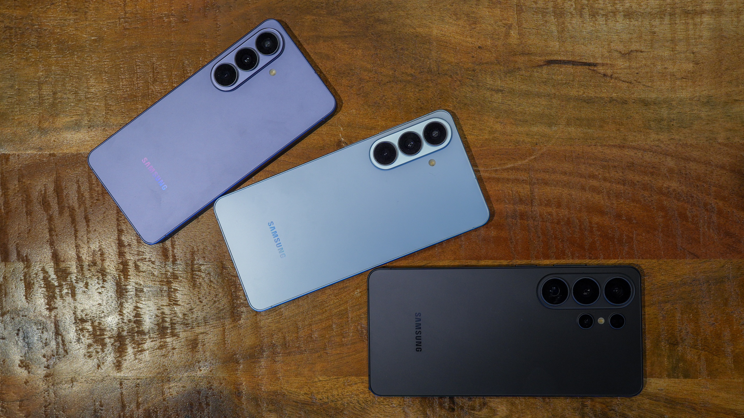 Samsung đang áp dụng chiến lược sai lầm với Galaxy S26? - Ảnh 1.