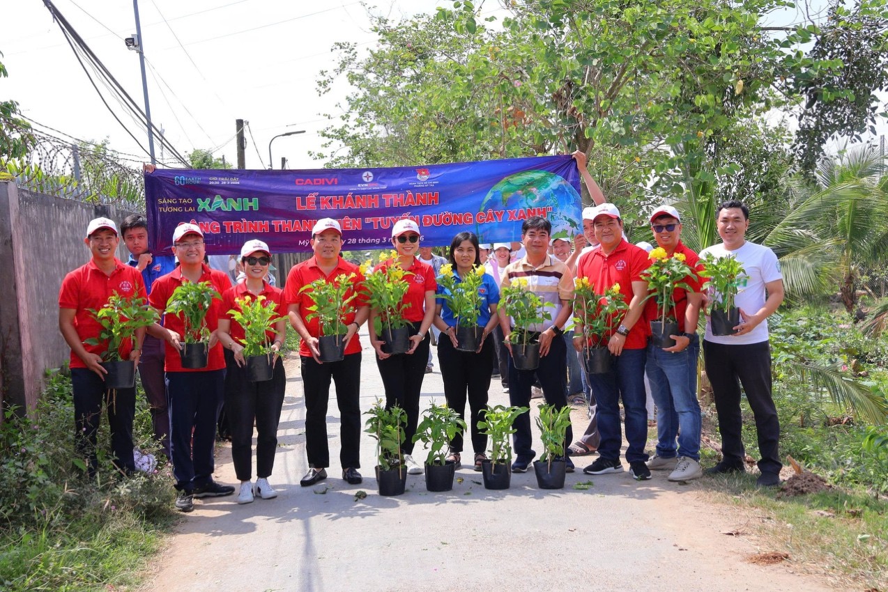 EVNSPC với nhiều hoạt động ý nghĩa hưởng ứng Giờ trái đất 2026- Ảnh 8. EVNSPC với nhiều hoạt động ý nghĩa hưởng ứng Giờ trái đất 2026- Ảnh 8.