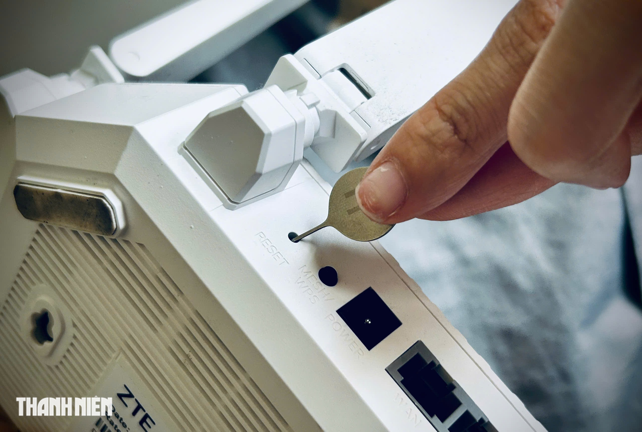 Que chọc SIM sắp thành 'hàng hiếm' và lý do không nên vứt bỏ - Ảnh 2.