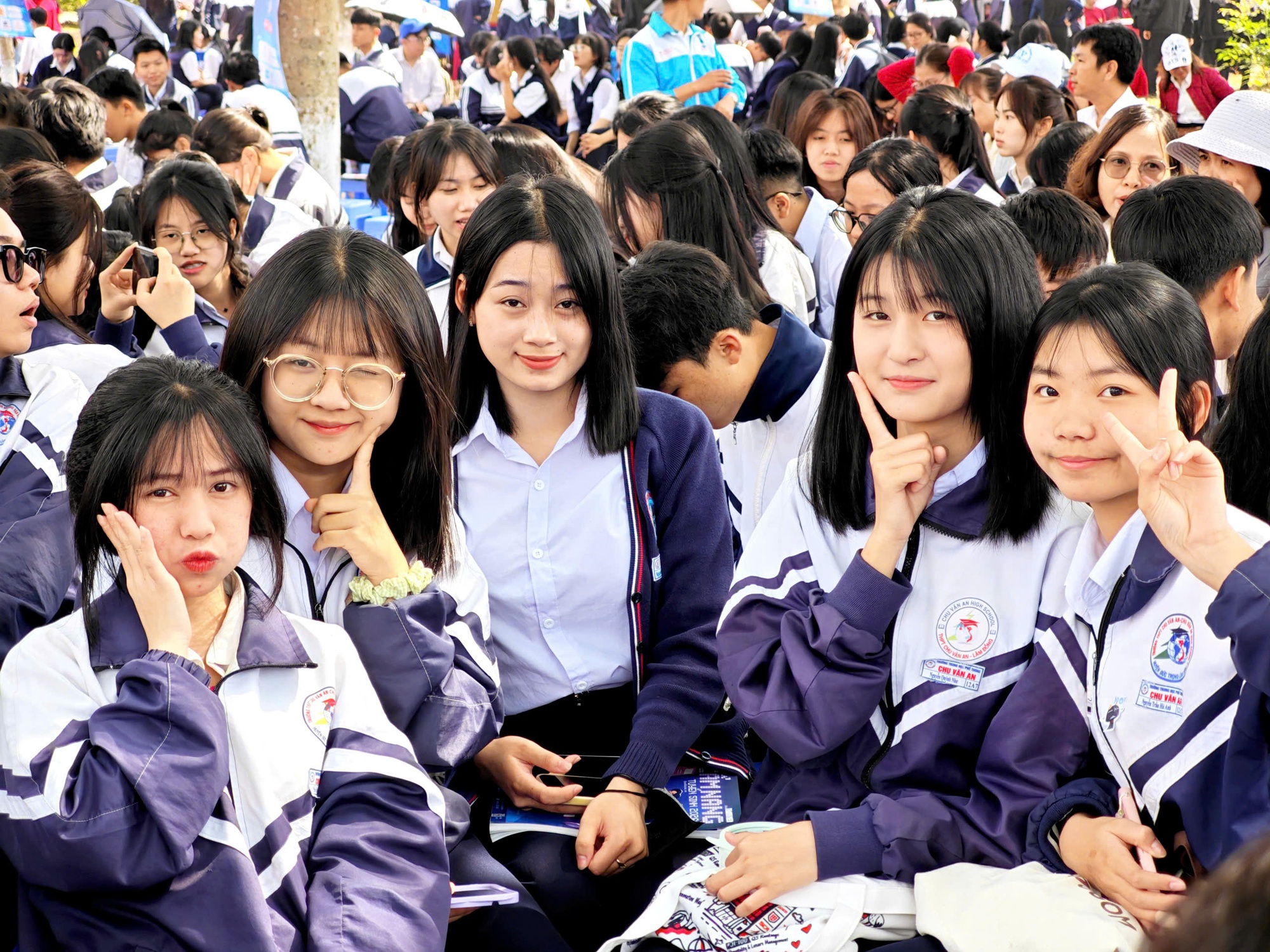 Học ph&iacute; ng&agrave;nh sư phạm 2026 v&agrave; th&ocirc;ng tin cần biết cho th&iacute; sinh lớp 12 - Ảnh 1.