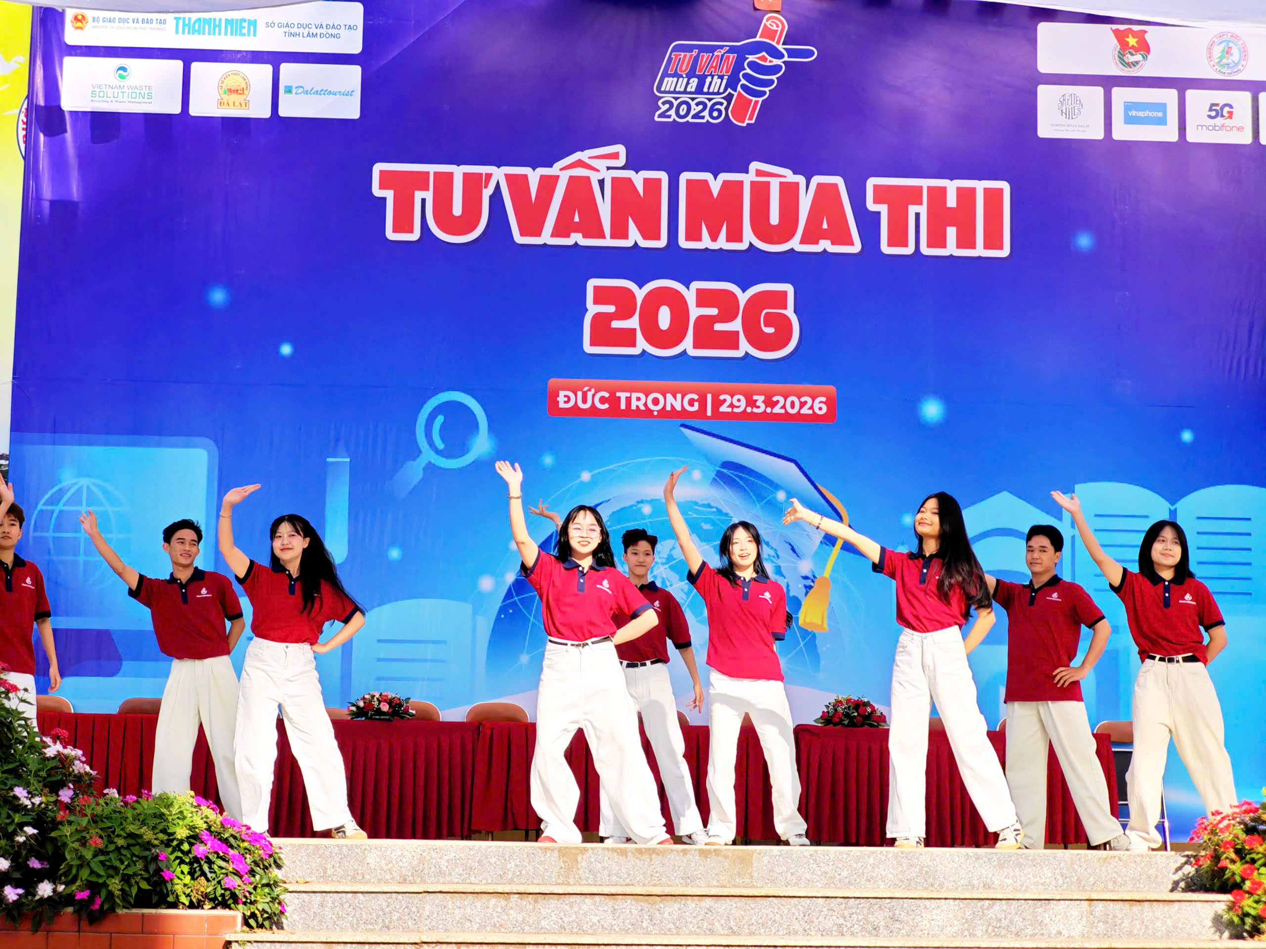 Tuyển sinh ĐH 2026: Nguy&ecirc;n tắc chọn nguyện vọng để v&agrave;o đ&uacute;ng ng&agrave;nh y&ecirc;u th&iacute;ch  - Ảnh 4.