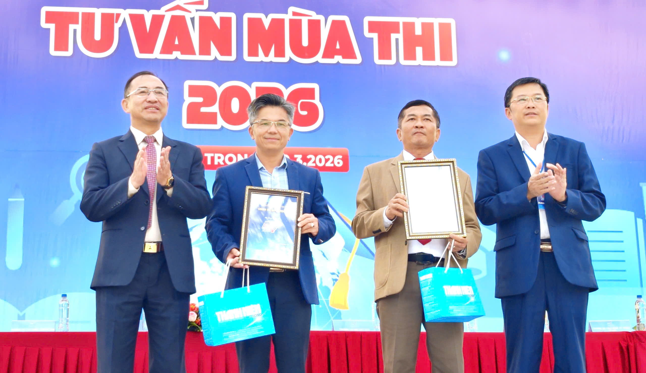 Tuyển sinh ĐH 2026: Nguy&ecirc;n tắc chọn nguyện vọng để v&agrave;o đ&uacute;ng ng&agrave;nh y&ecirc;u th&iacute;ch  - Ảnh 8.