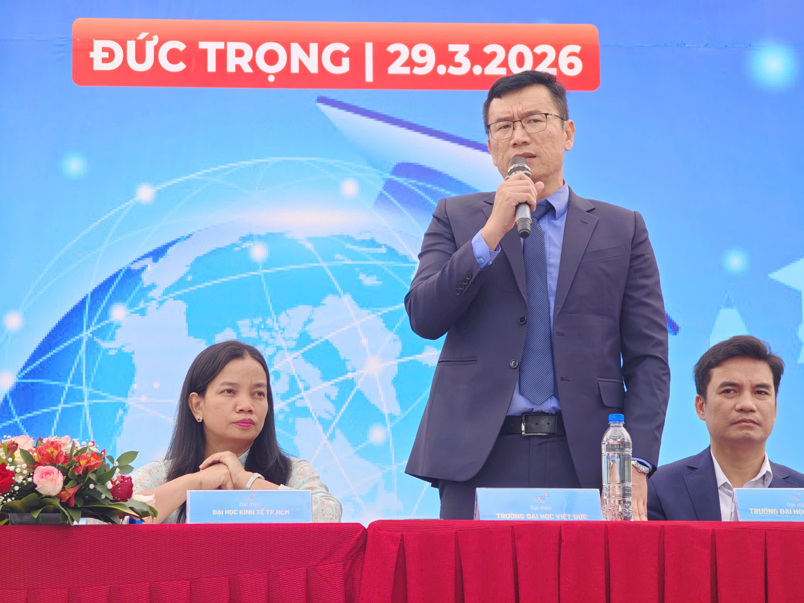 Tuyển sinh ĐH 2026: Nguy&ecirc;n tắc chọn nguyện vọng để v&agrave;o đ&uacute;ng ng&agrave;nh y&ecirc;u th&iacute;ch  - Ảnh 17.