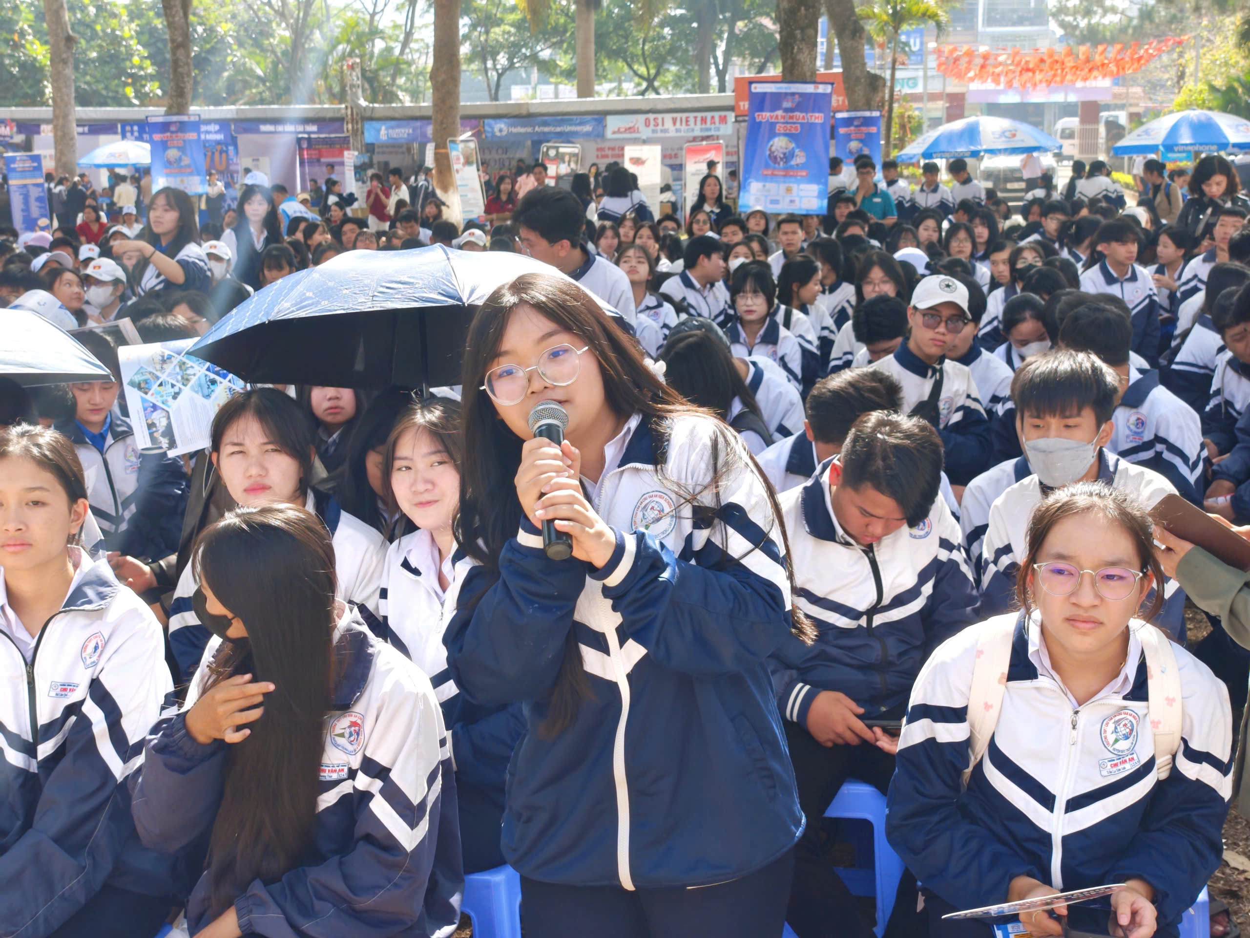 Tuyển sinh ĐH 2026: Nguy&ecirc;n tắc chọn nguyện vọng để v&agrave;o đ&uacute;ng ng&agrave;nh y&ecirc;u th&iacute;ch  - Ảnh 12.